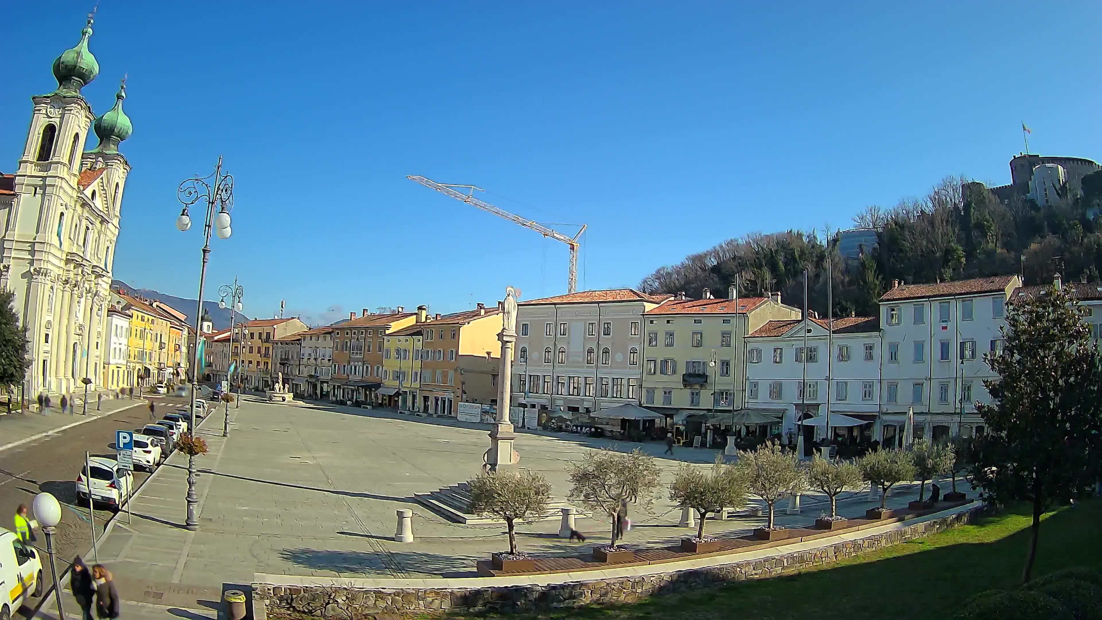 Webcam Gorizia Piazza della Vittoria e Duomo di S. Ignazio