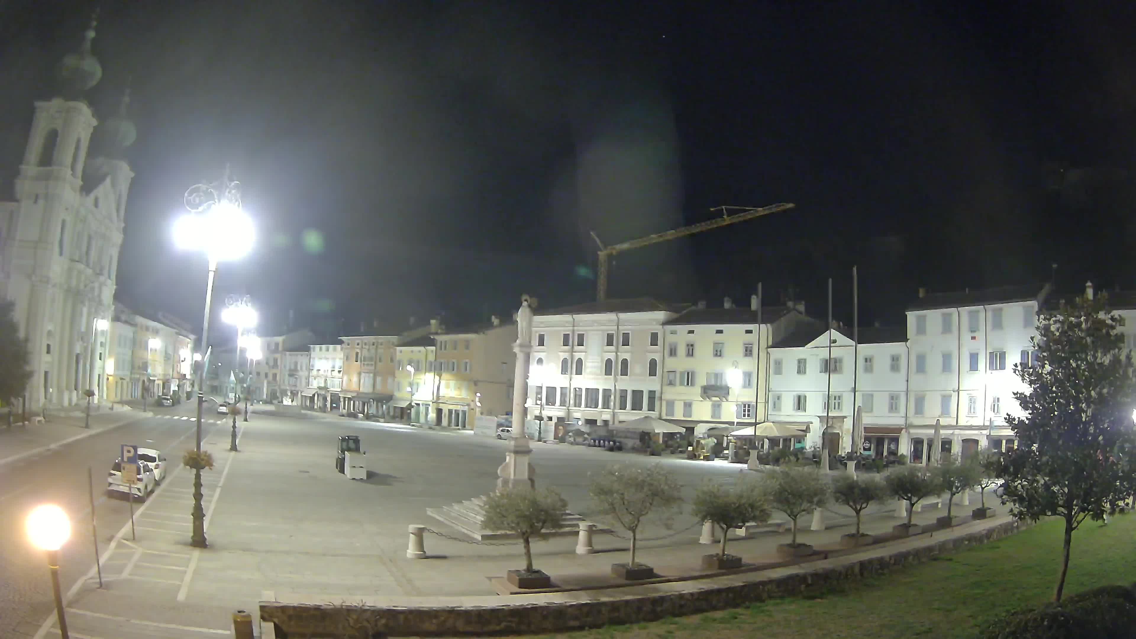 Webcam Gorizia Piazza della Vittoria e Duomo di S. Ignazio