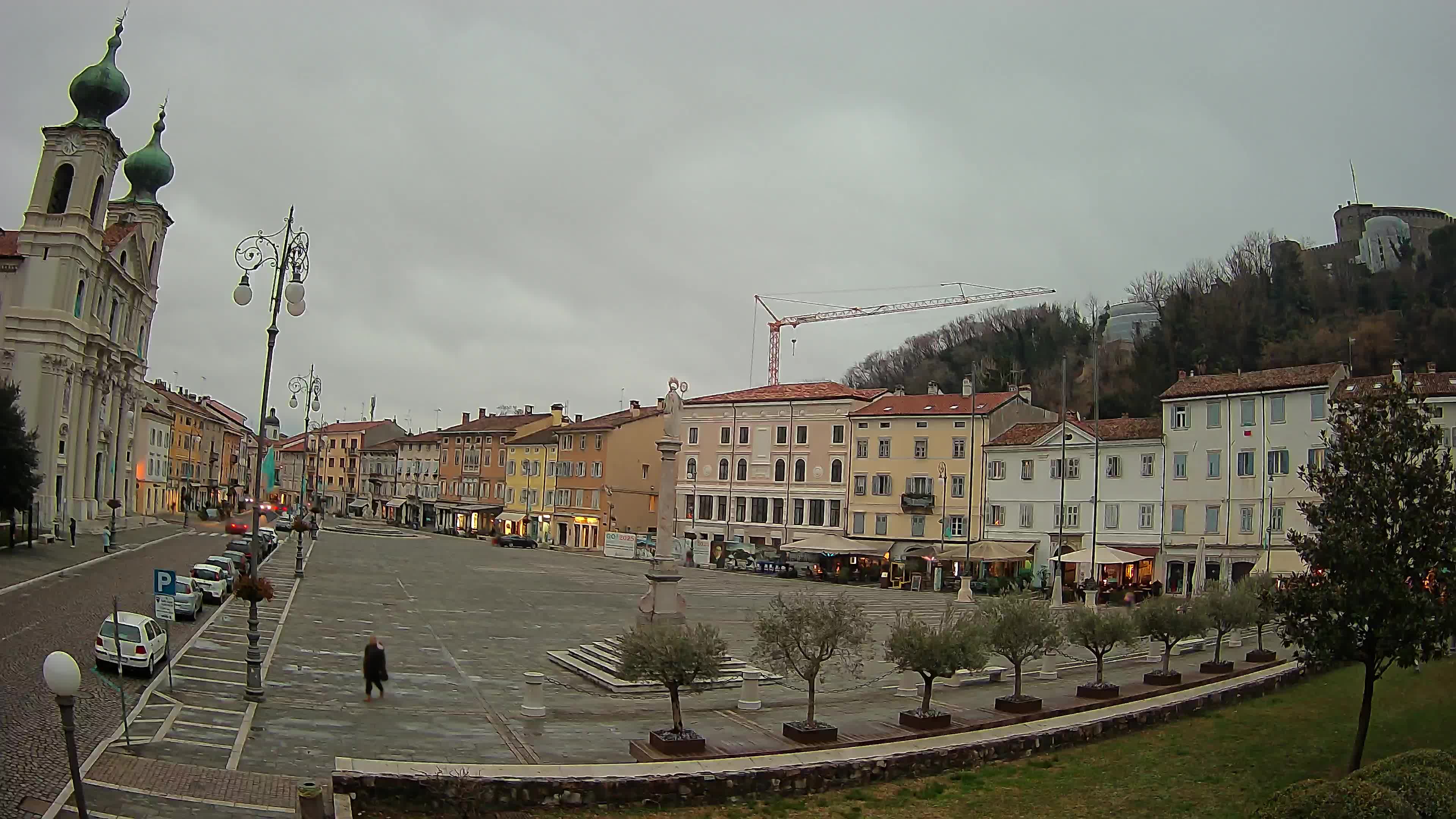 Webcam Gorizia Vittoria square – Cathedral of st. Ignazio