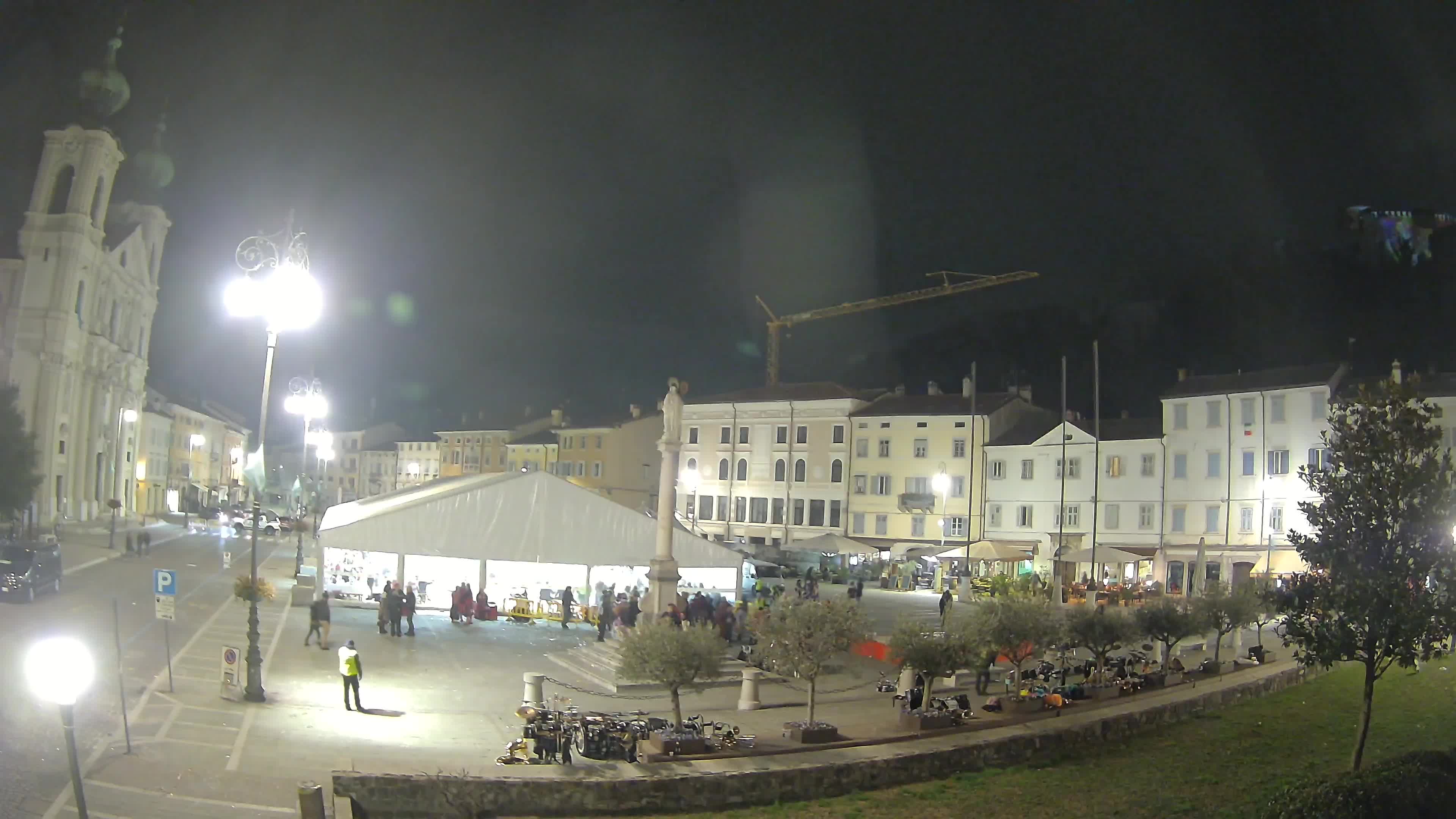 Webcam Gorizia Piazza della Vittoria e chiesa di S. Ignazio