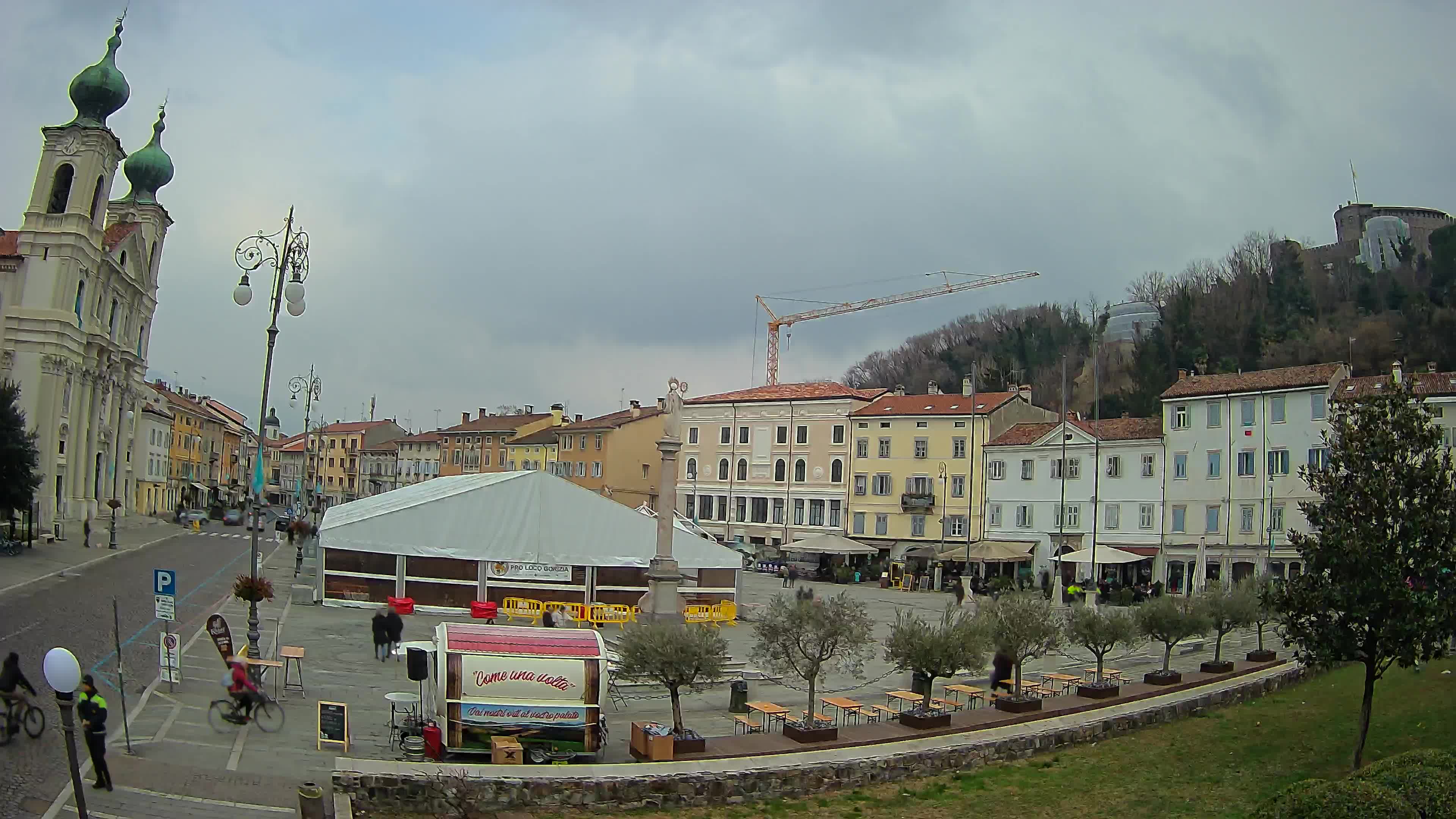 Webcam Gorizia Vittoria square – Church of st. Ignazio