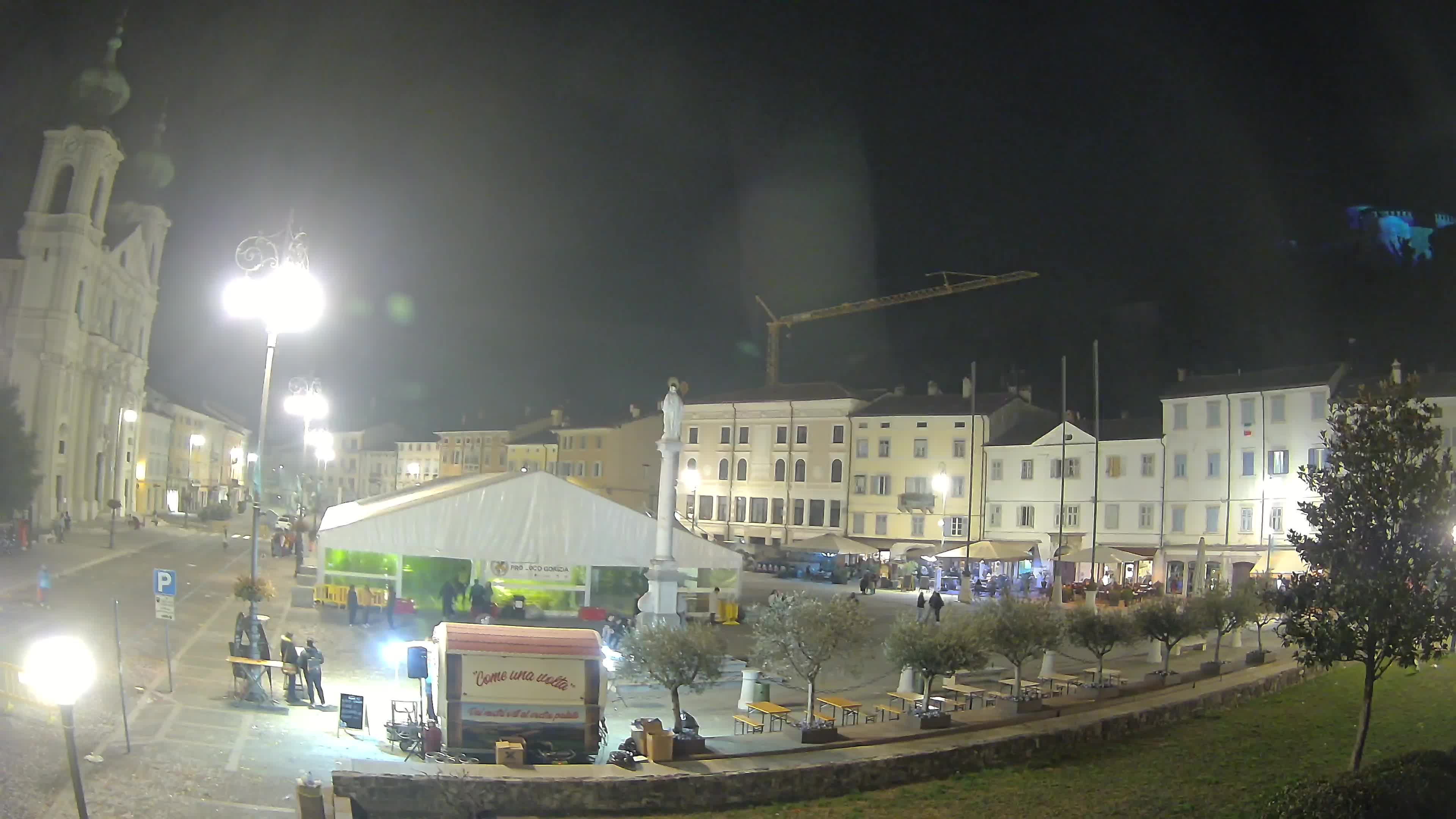 Webcam Gorizia Piazza della Vittoria e chiesa di S. Ignazio