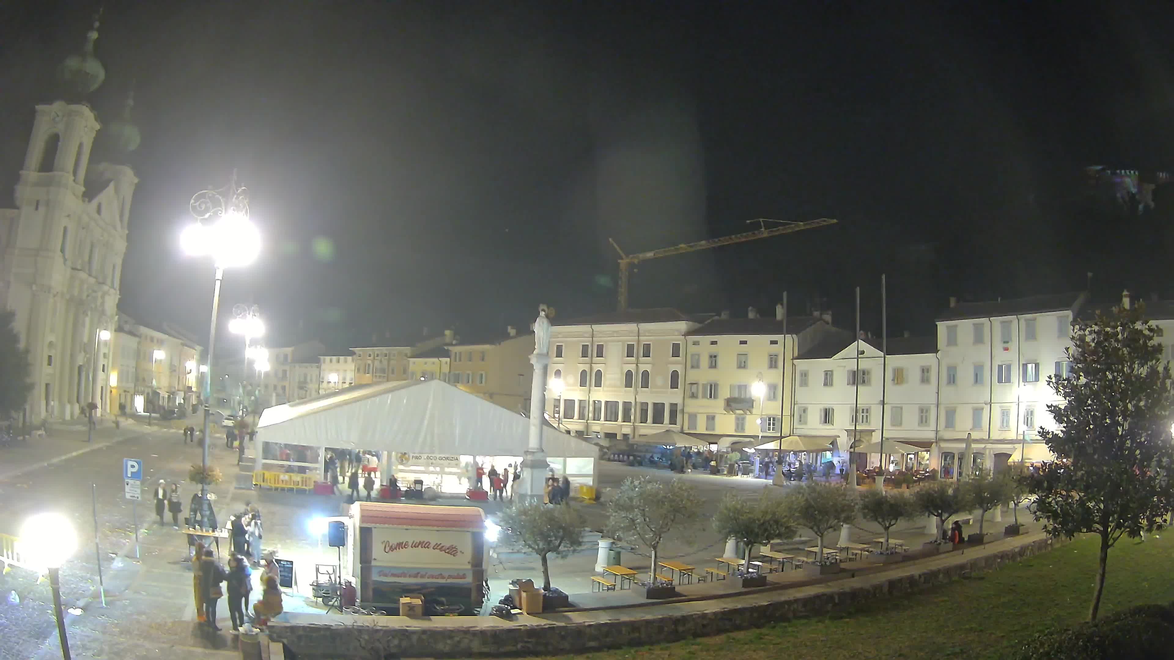 Webcam Gorizia Piazza della Vittoria e chiesa di S. Ignazio