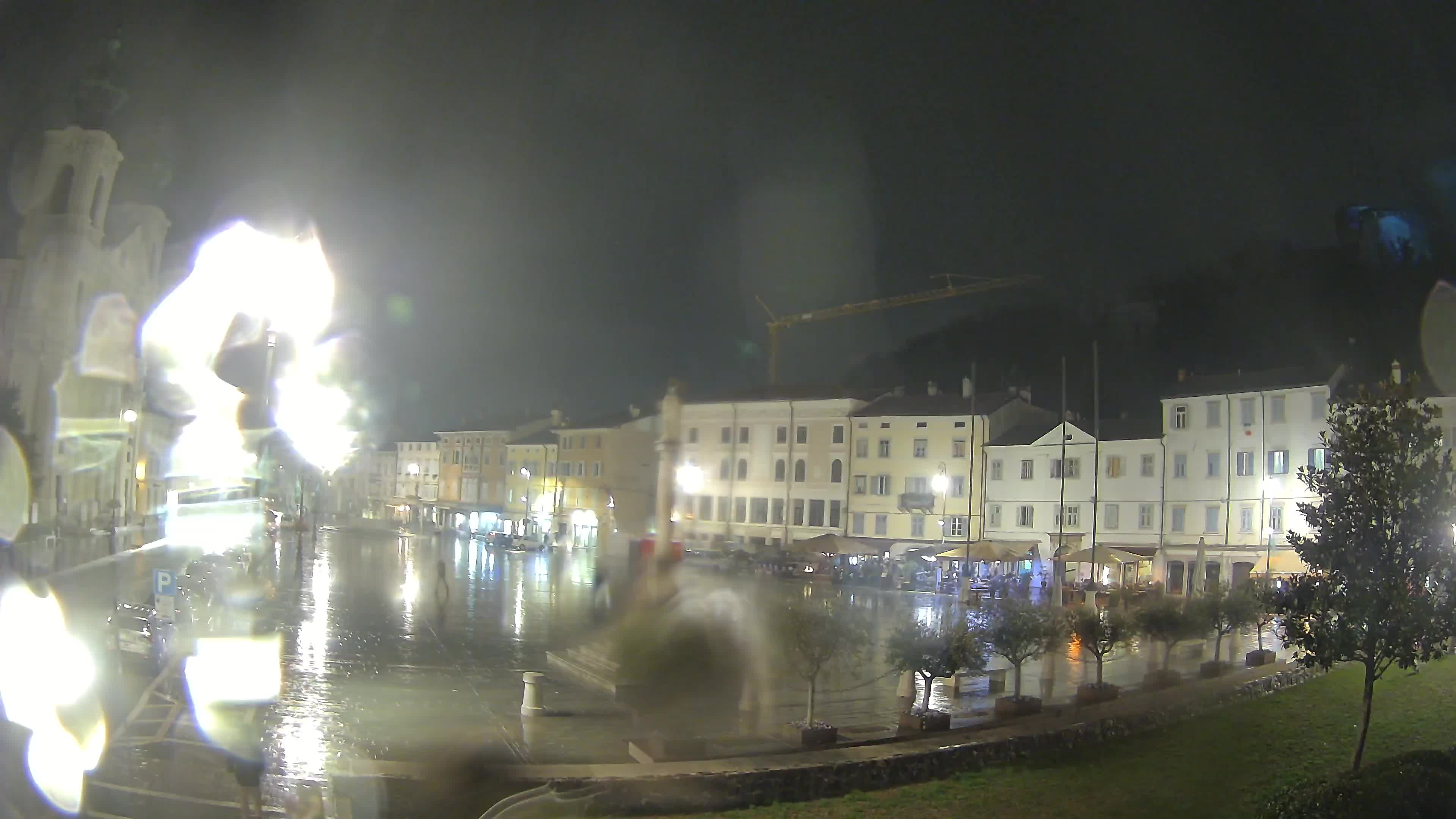 Webcam Gorizia Piazza della Vittoria e chiesa di S. Ignazio