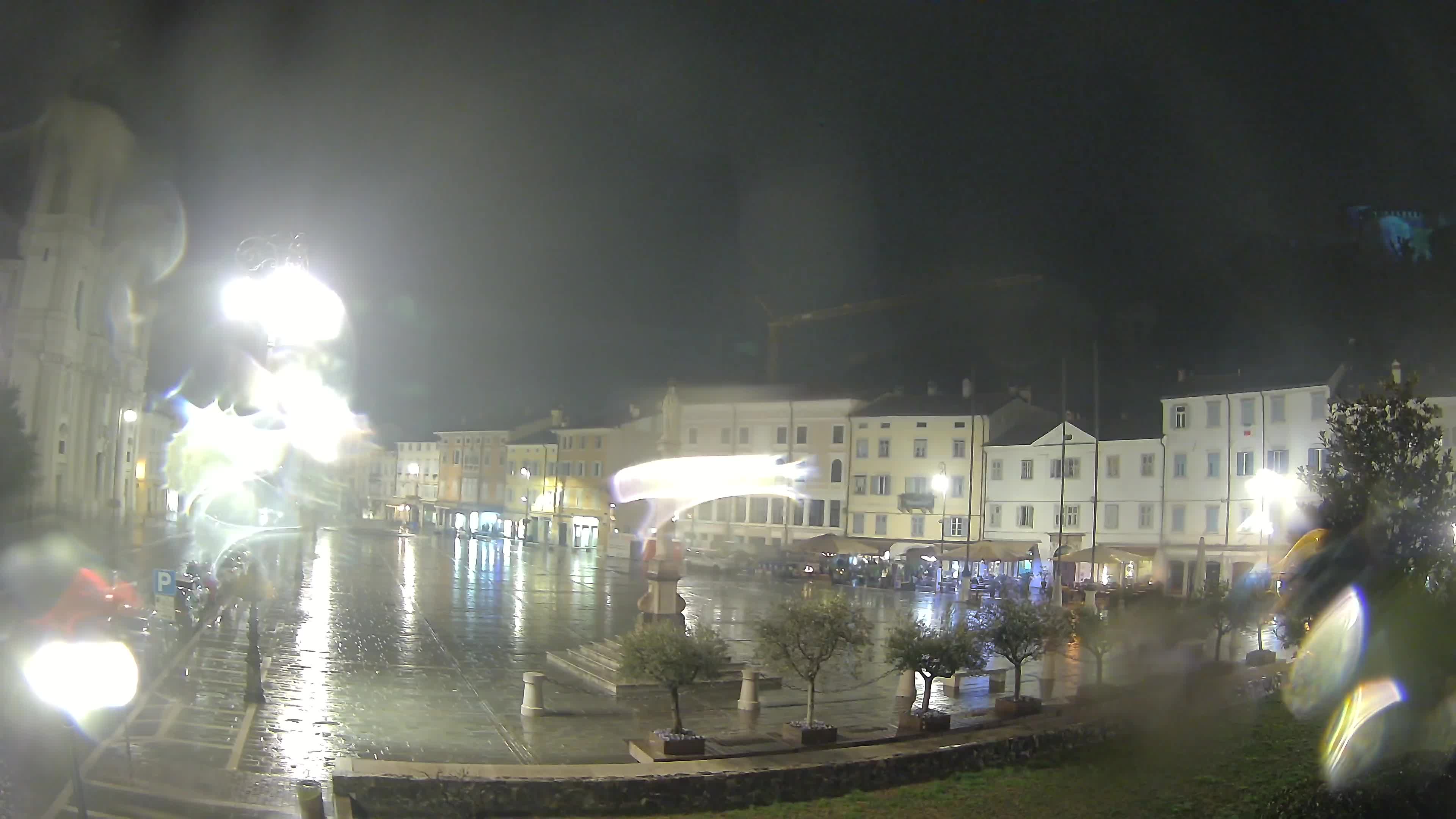 Gorizia – Plaza Vittoria – iglesia de San Pedro. Ignacio