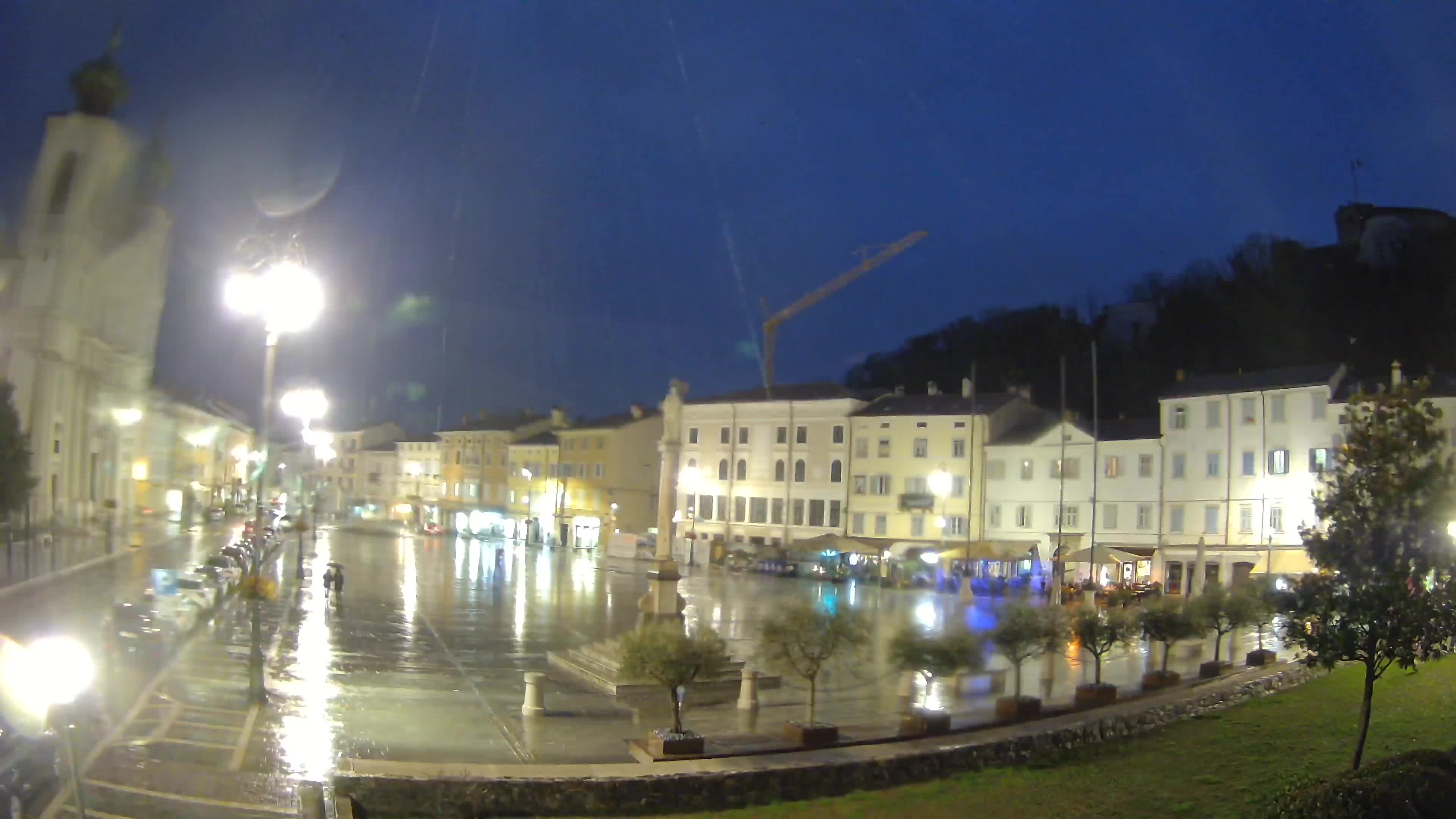 Gorizia – Plaza Vittoria – iglesia de San Pedro. Ignacio