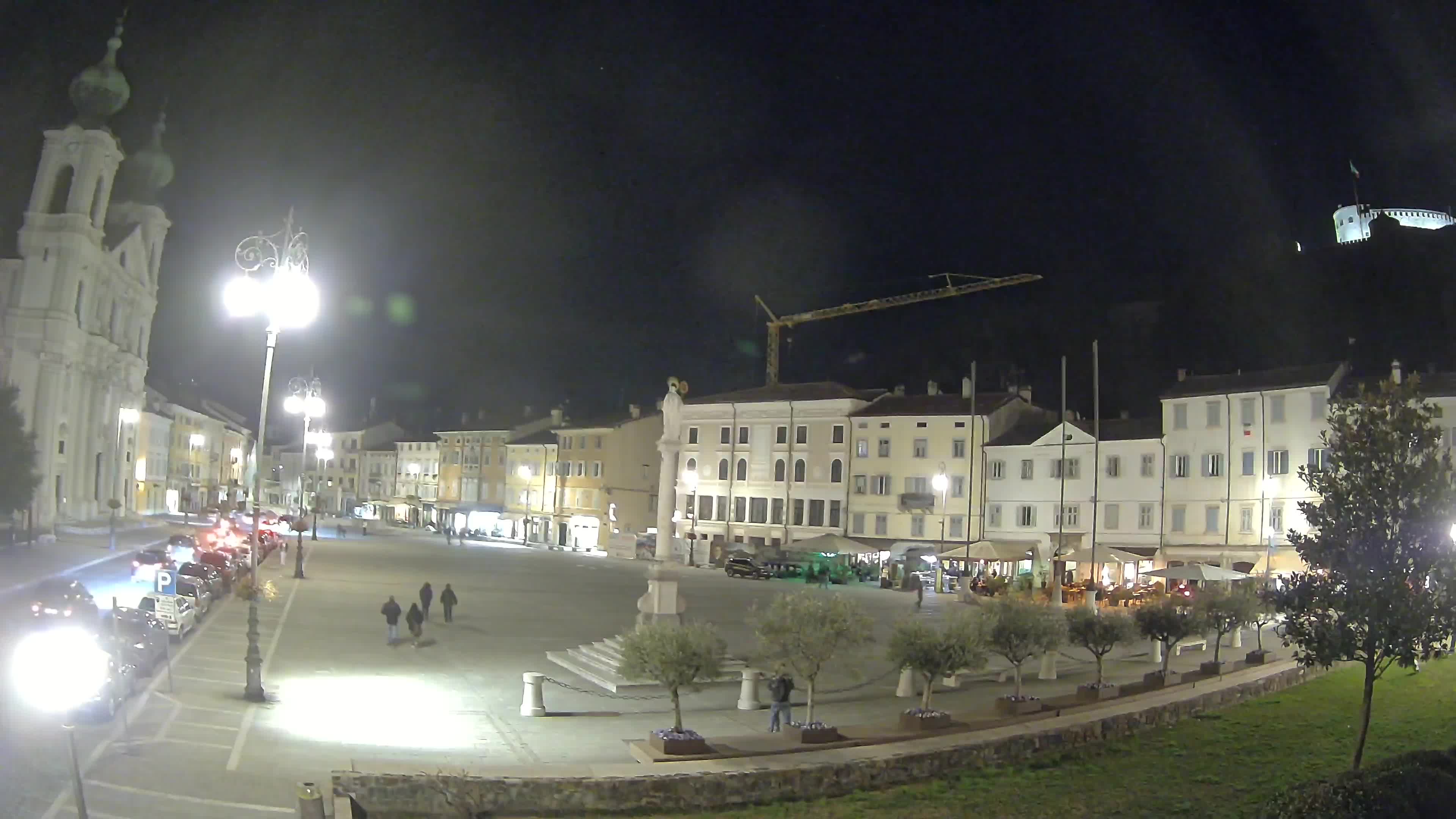 Gorizia – Plaza Vittoria – iglesia de San Pedro. Ignacio