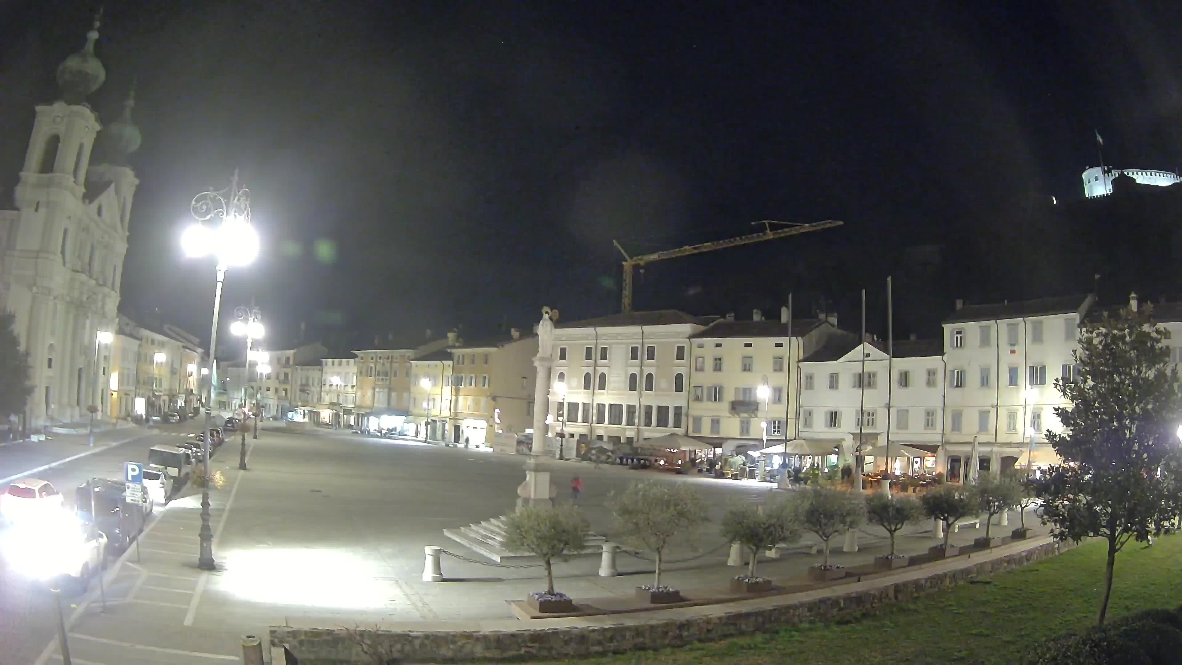 Gorizia – Plaza Vittoria – iglesia de San Pedro. Ignacio