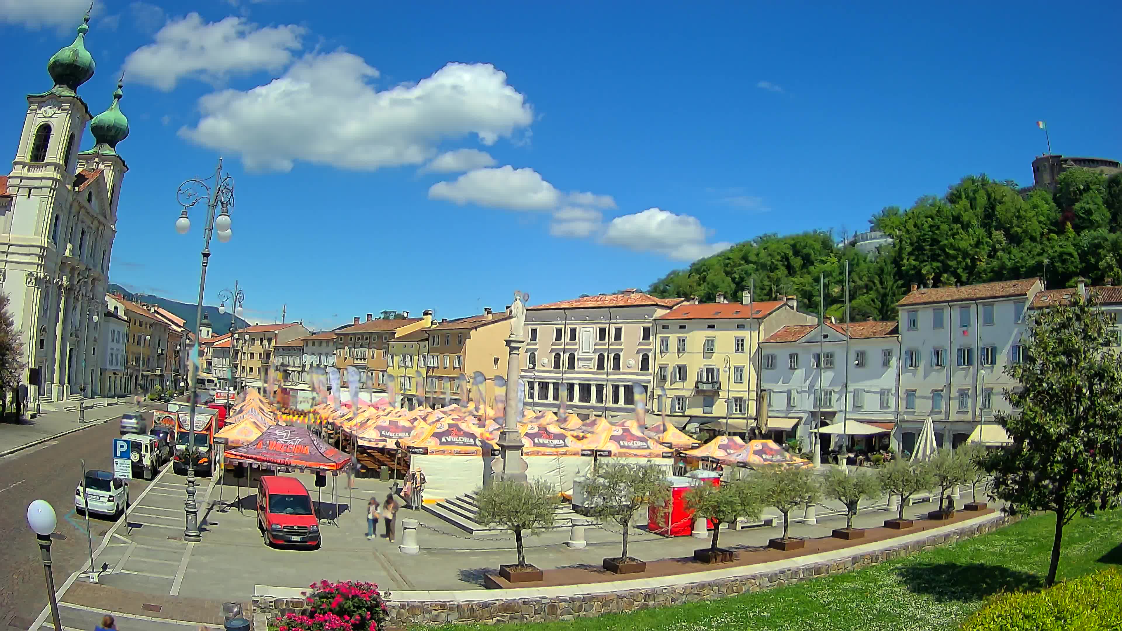 Webcam Gorizia Vittoria square – Church of st. Ignazio