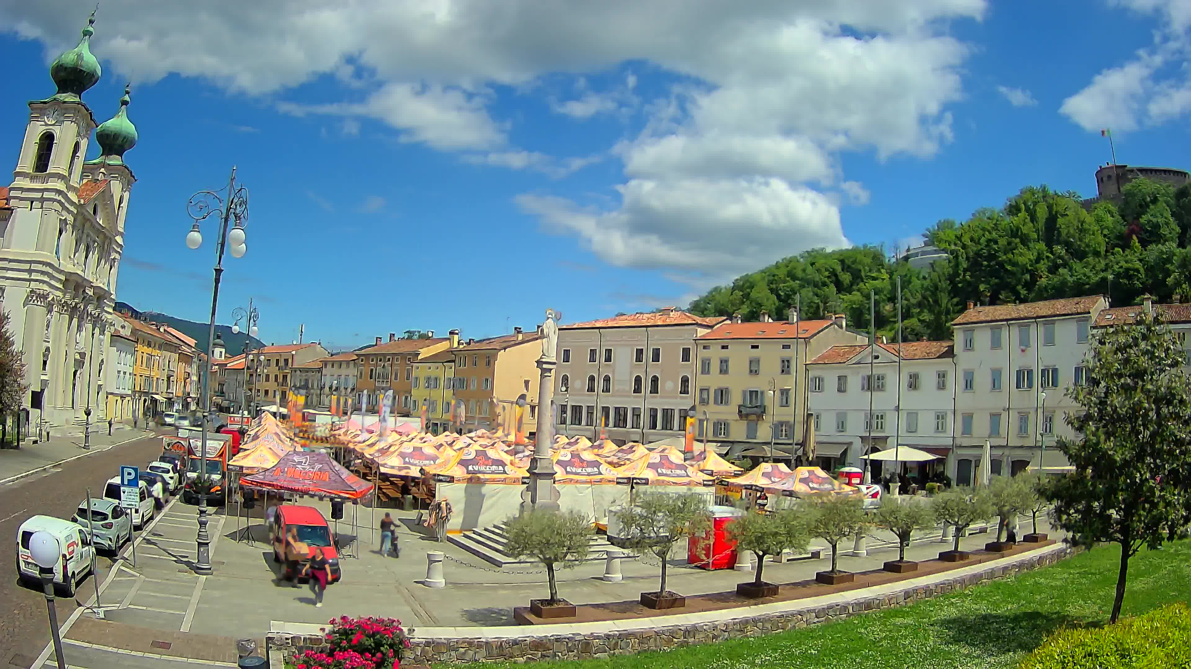 Webcam Gorizia Vittoria square – Church of st. Ignazio