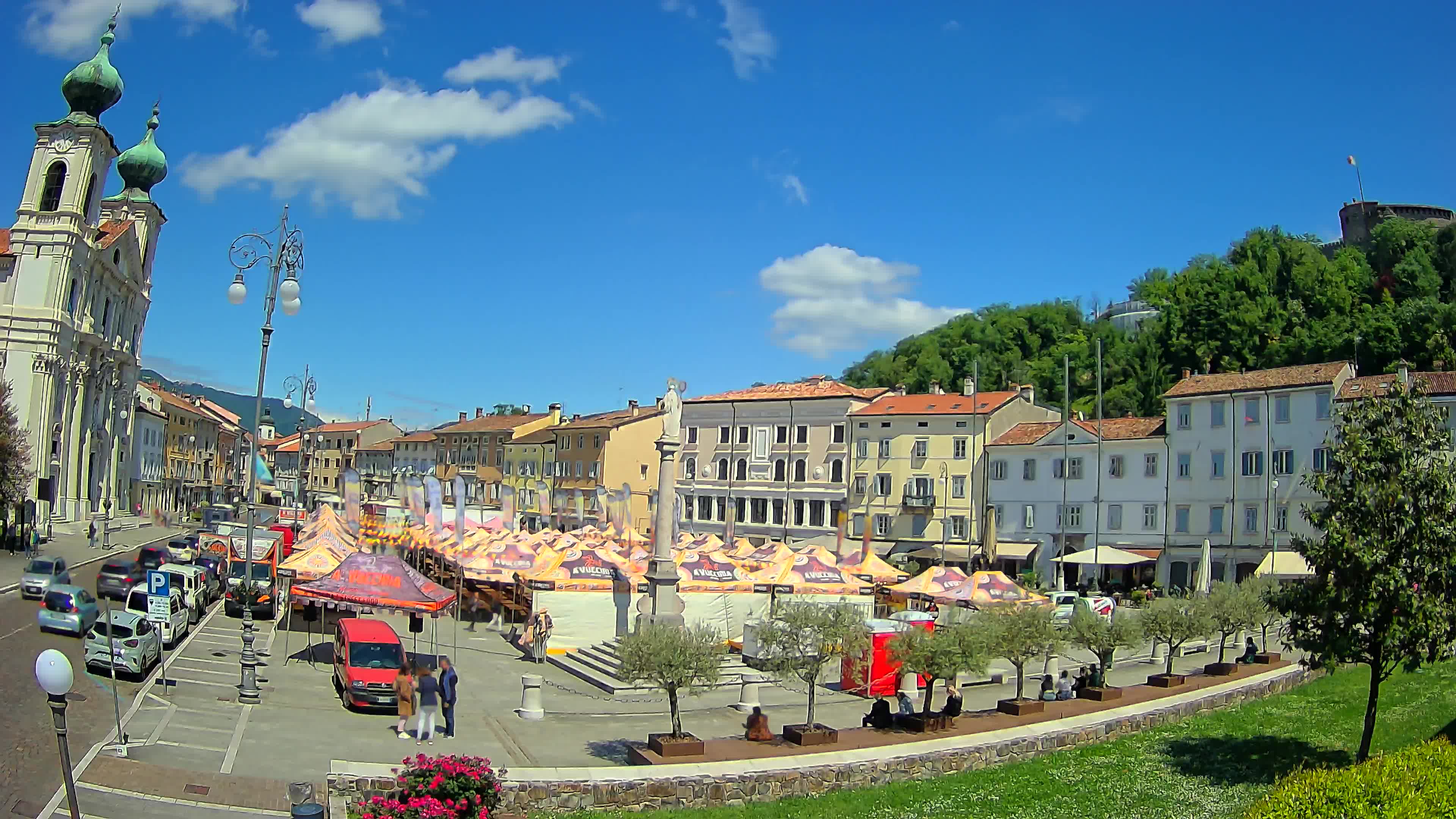 Webcam Gorizia Vittoria square – Church of st. Ignazio