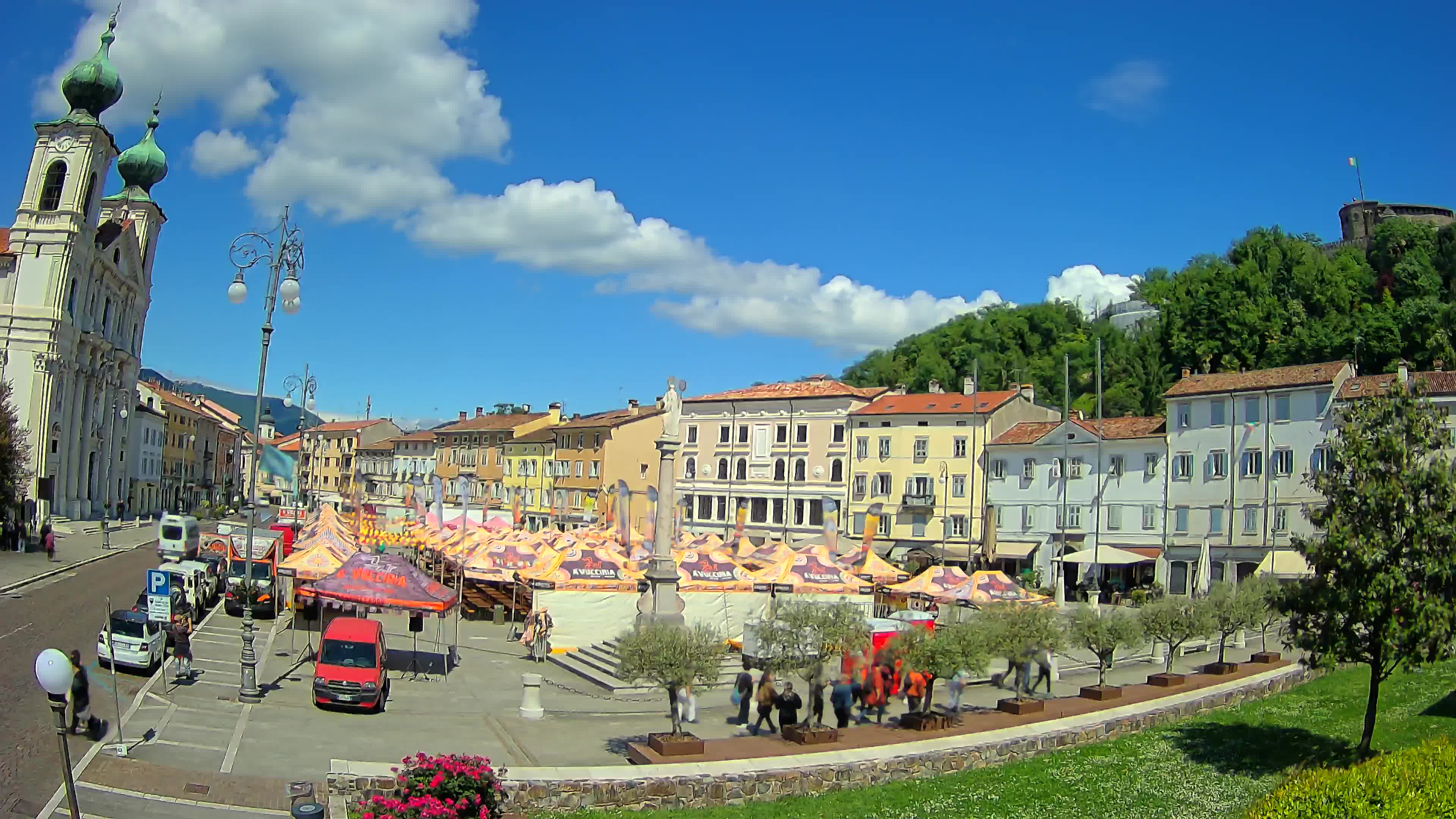 Webcam Gorizia Vittoria square – Church of st. Ignazio