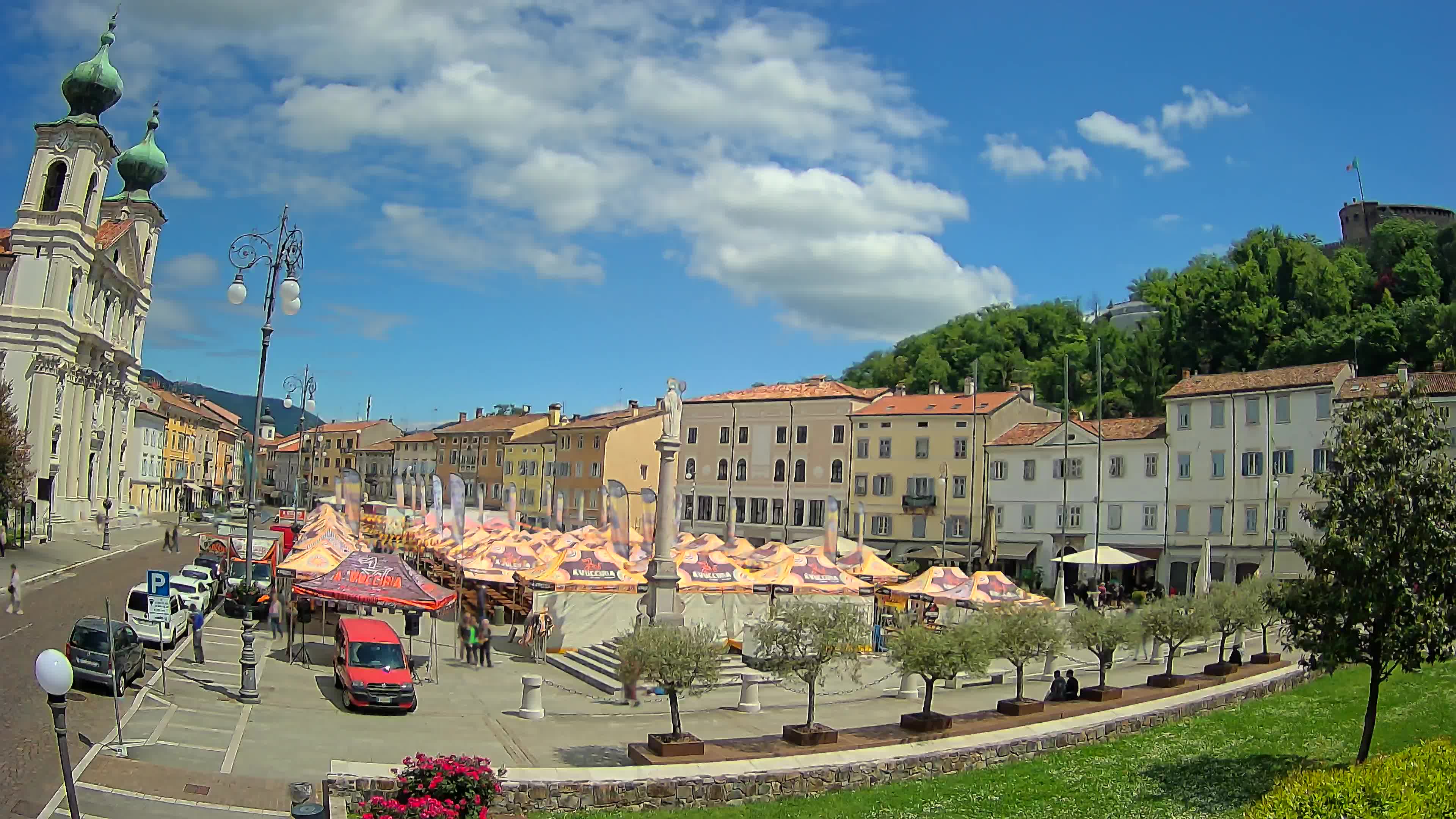 Webcam Gorizia Vittoria square – Church of st. Ignazio
