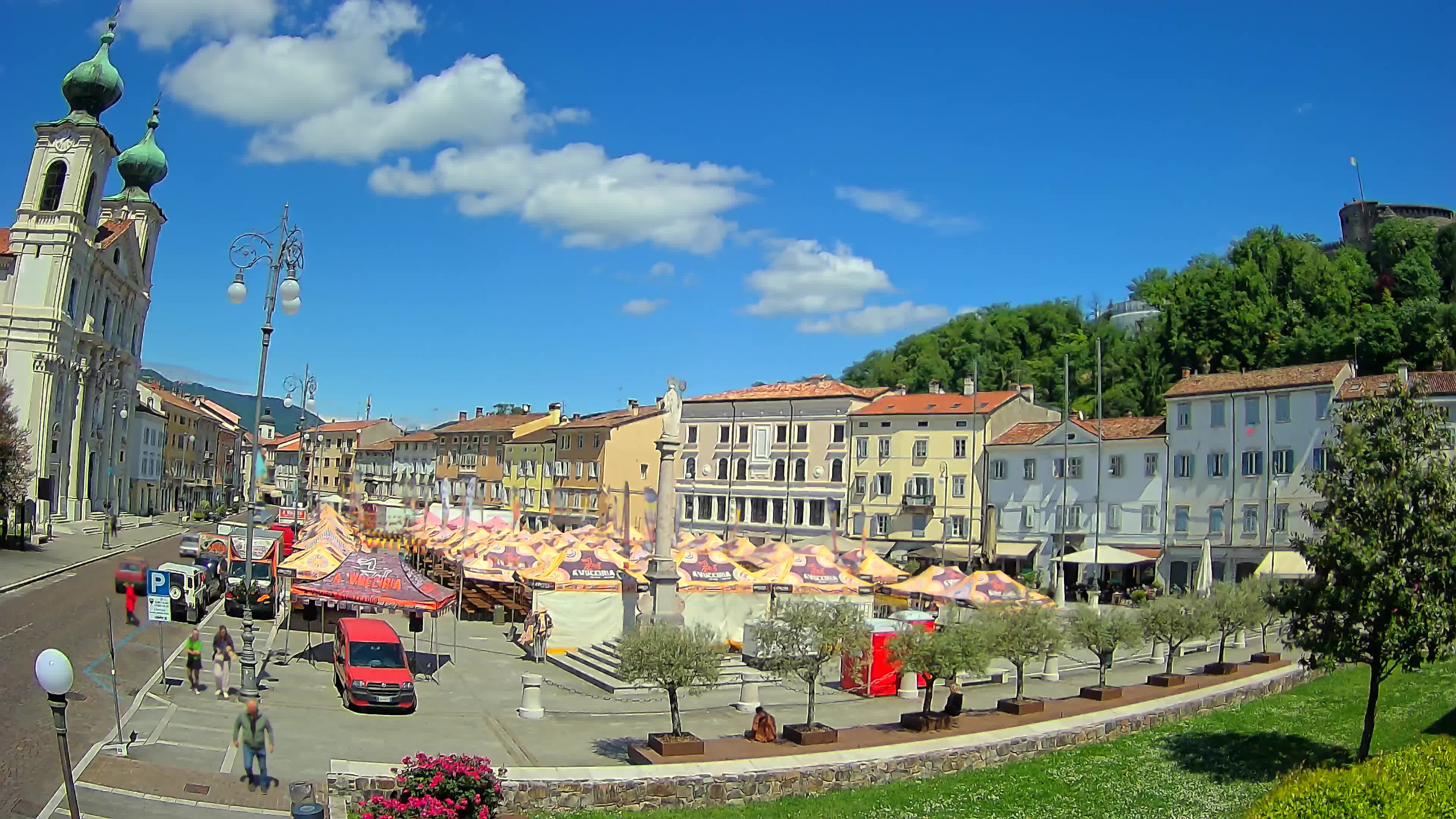 Webcam Gorizia Vittoria square – Church of st. Ignazio