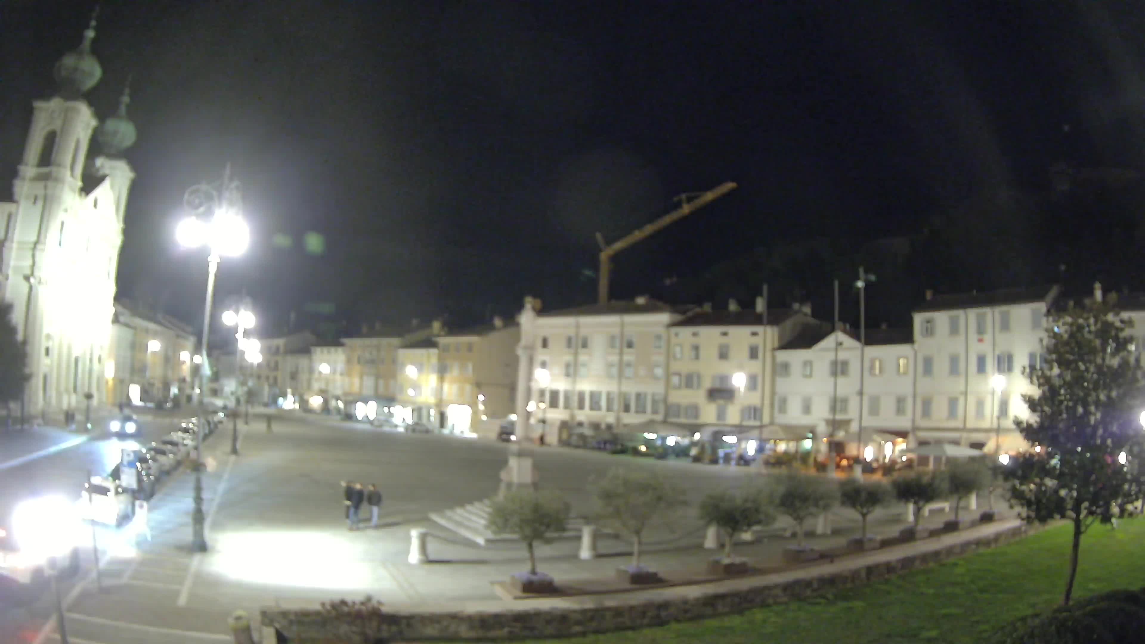 Gorizia – Plaza Vittoria – iglesia de San Pedro. Ignacio