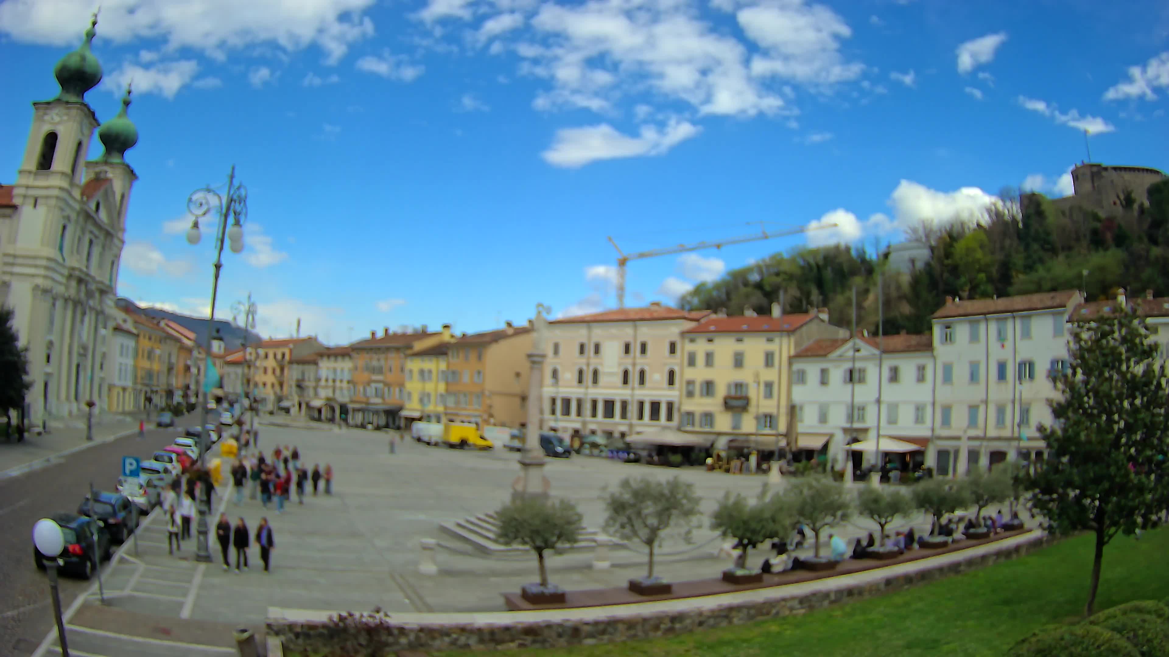 Gorizia Piazza della Vittoria e chiesa di S. Ignazio