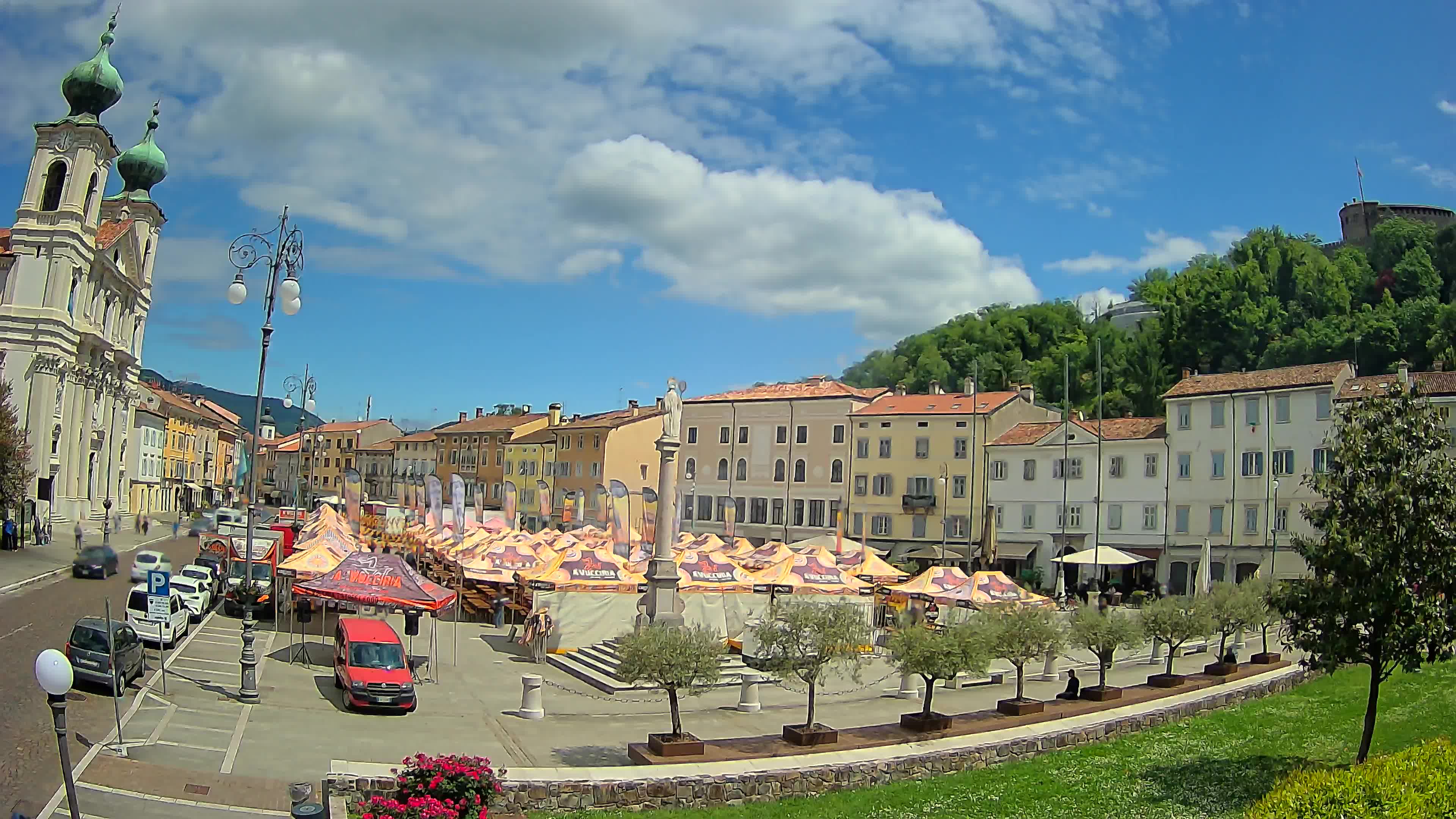 Webcam Gorizia Vittoria square – Church of st. Ignazio