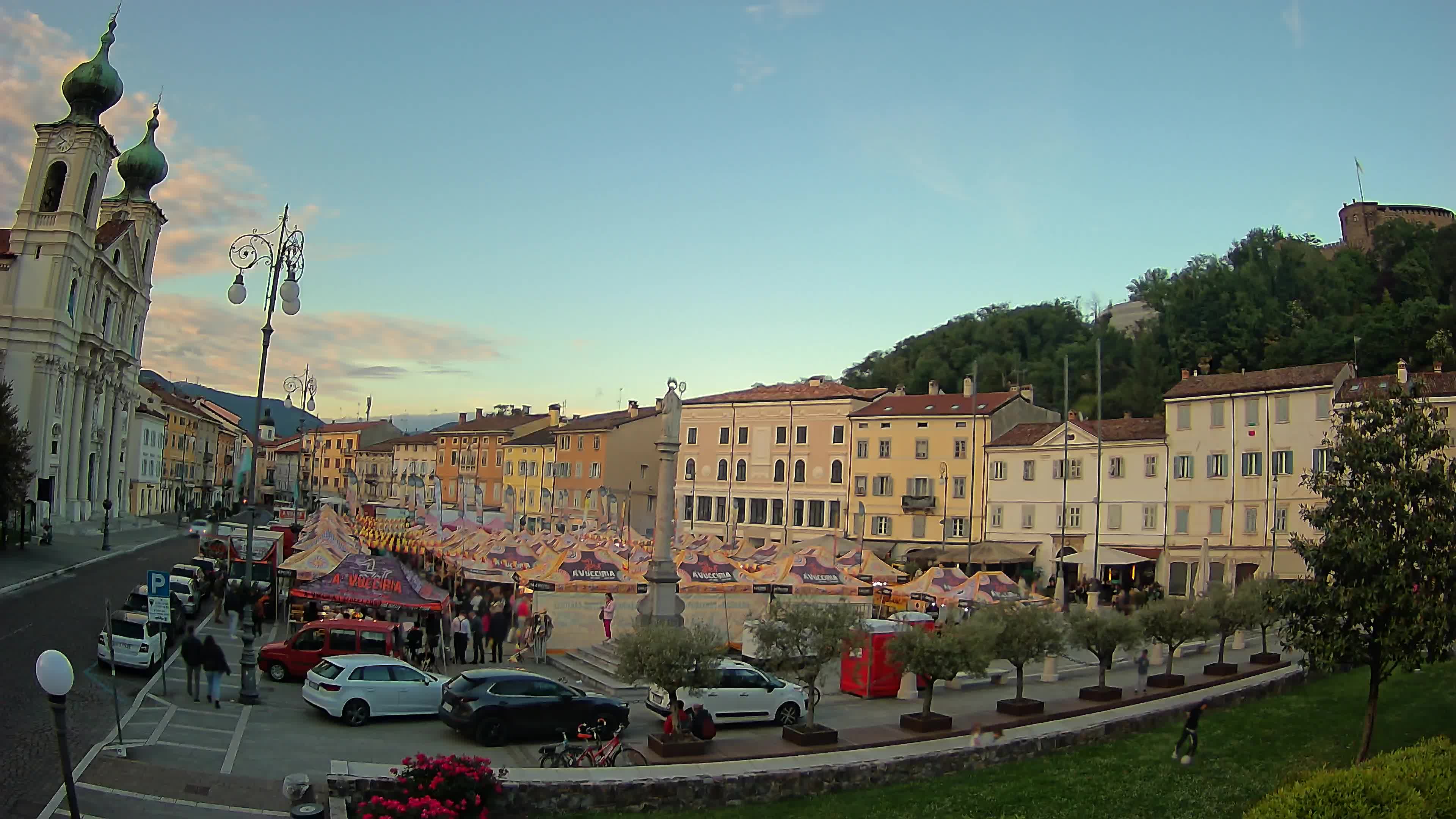 Webcam Gorizia Vittoria square – Church of st. Ignazio