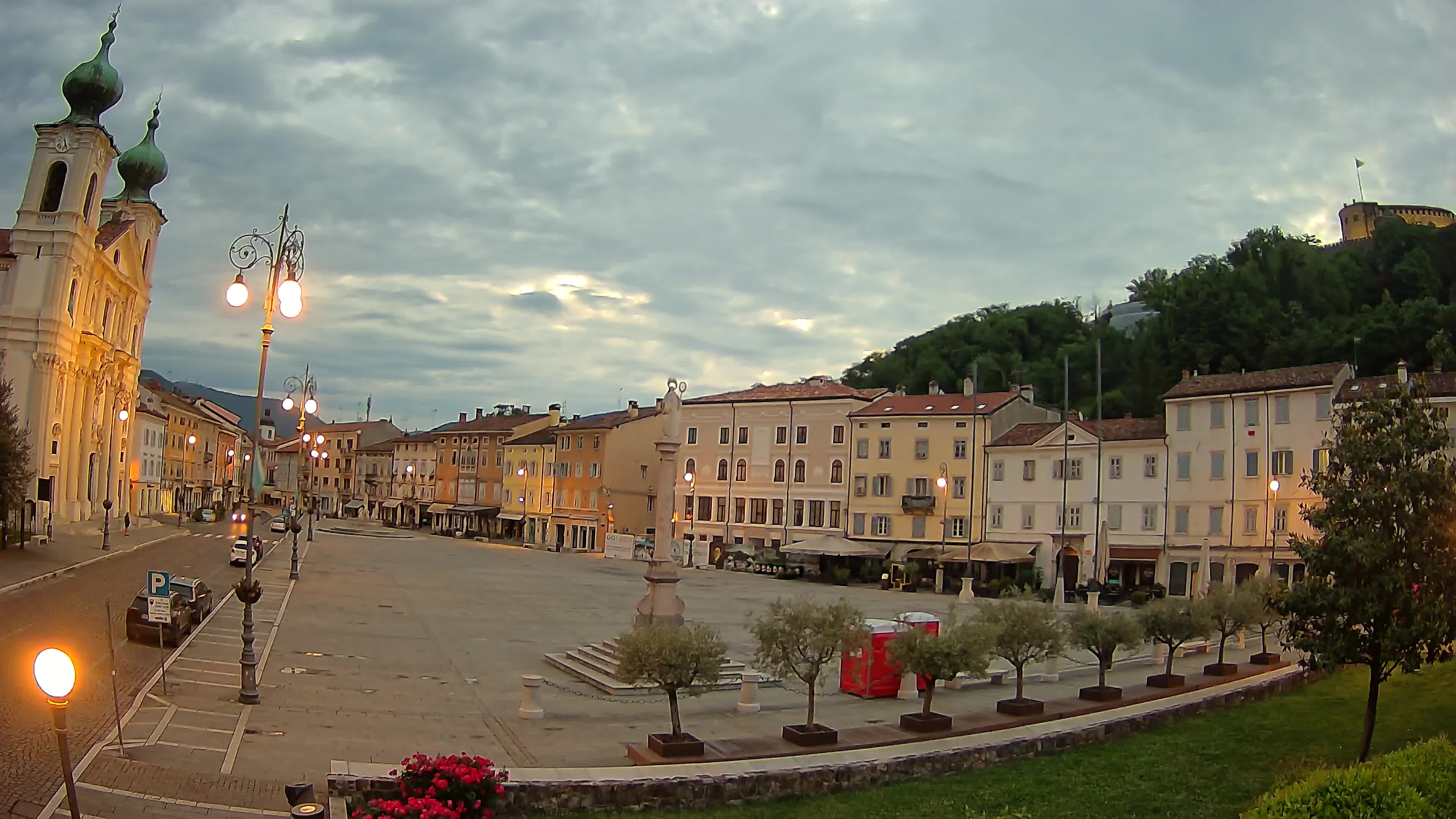 Webcam Gorizia Vittoria square – Church of st. Ignazio