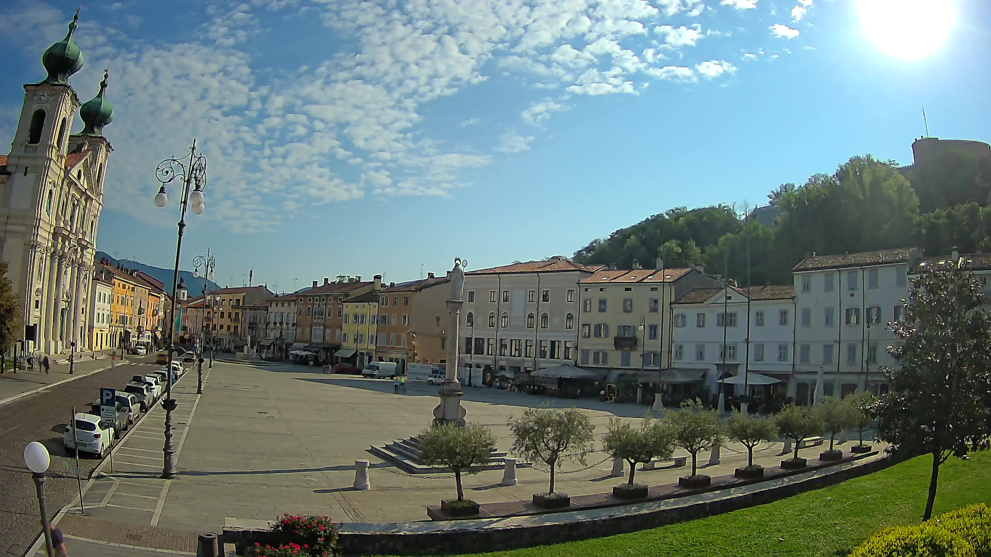 Gorizia – Plaza Vittoria – iglesia de San Pedro. Ignacio