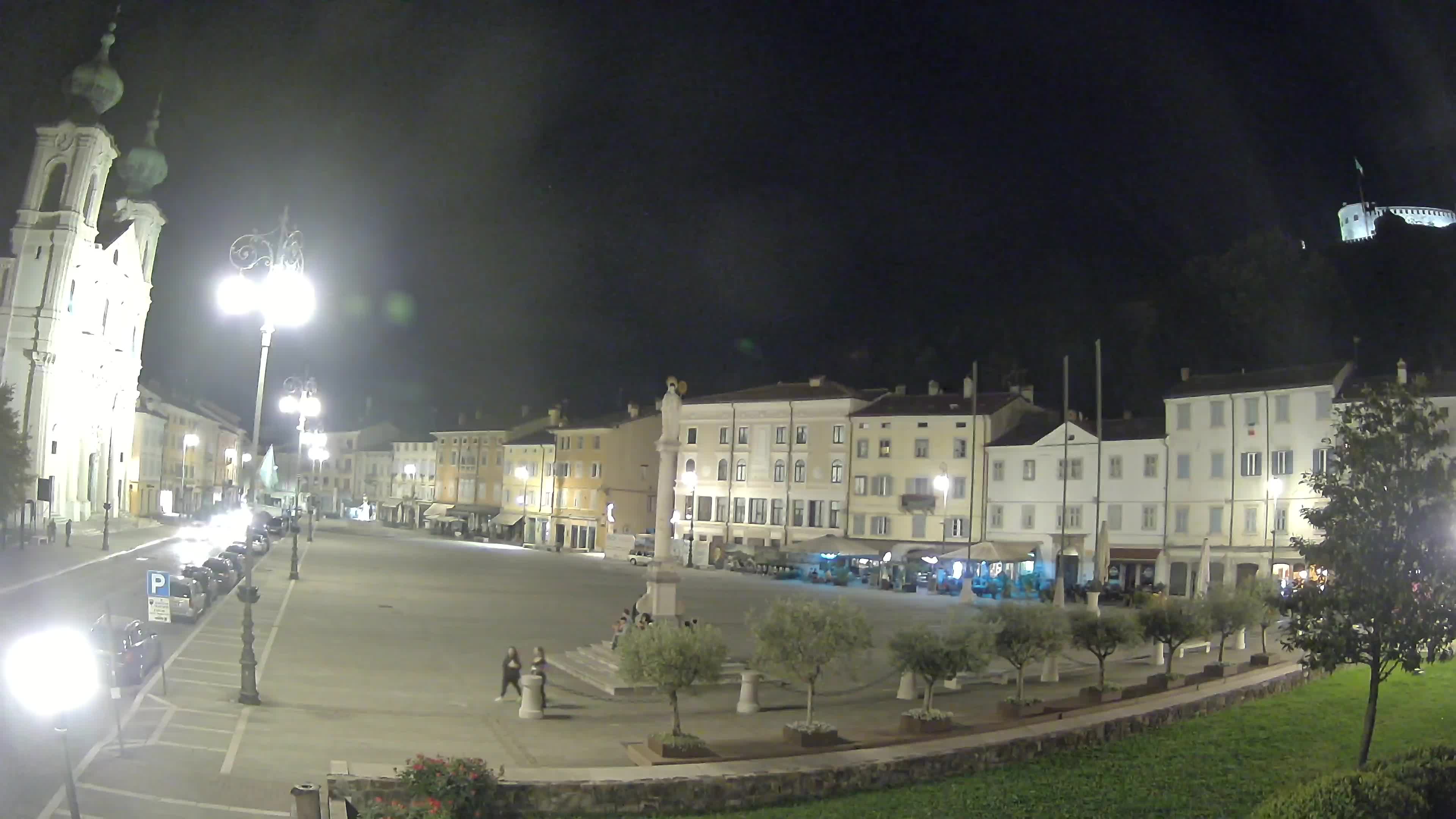 Gorizia – Plaza Vittoria – iglesia de San Pedro. Ignacio