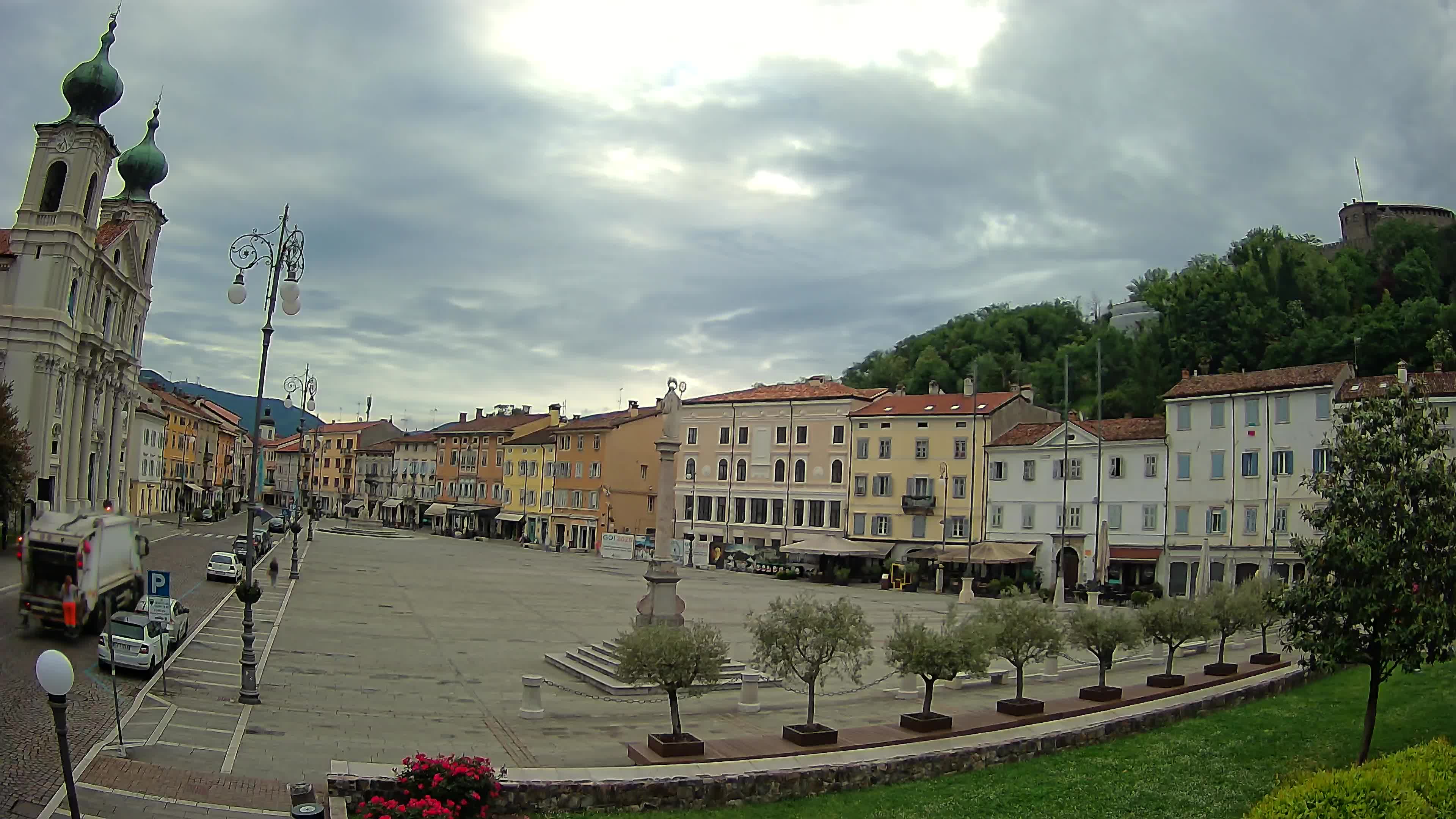 Webcam Gorizia Vittoria square – Church of st. Ignazio