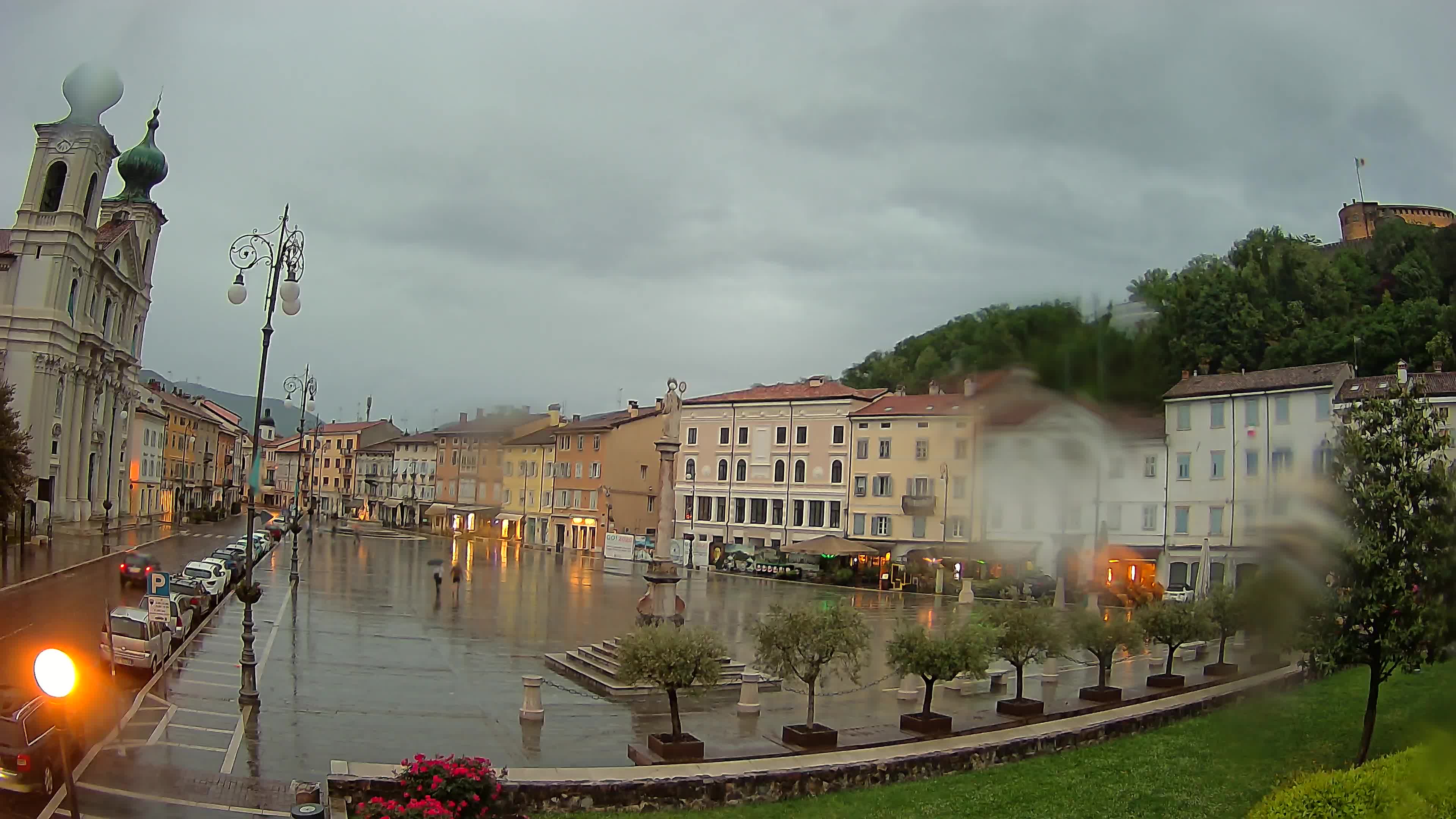 Webcam Gorizia Vittoria square – Church of st. Ignazio
