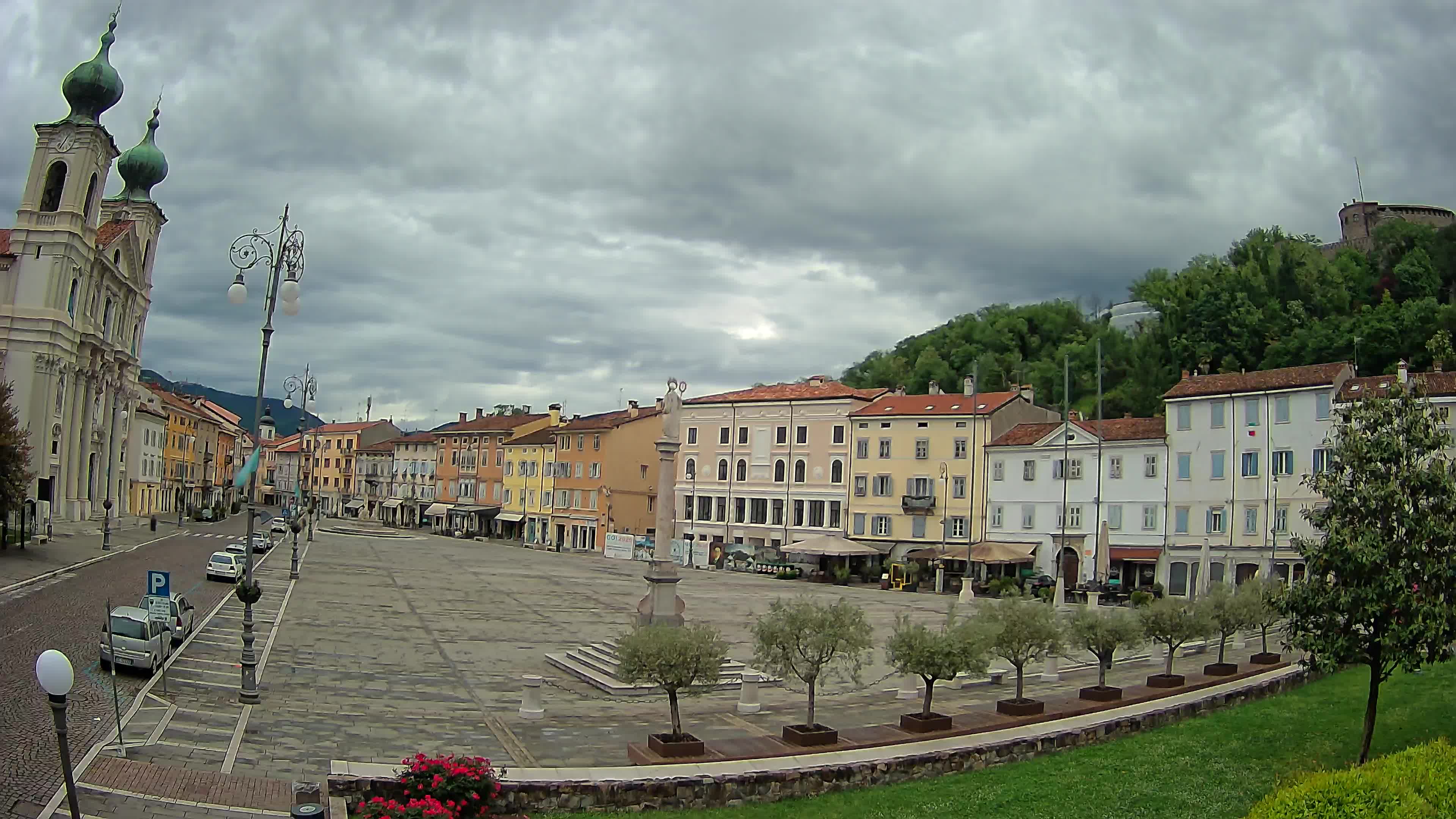 Webcam Gorizia Vittoria square – Church of st. Ignazio