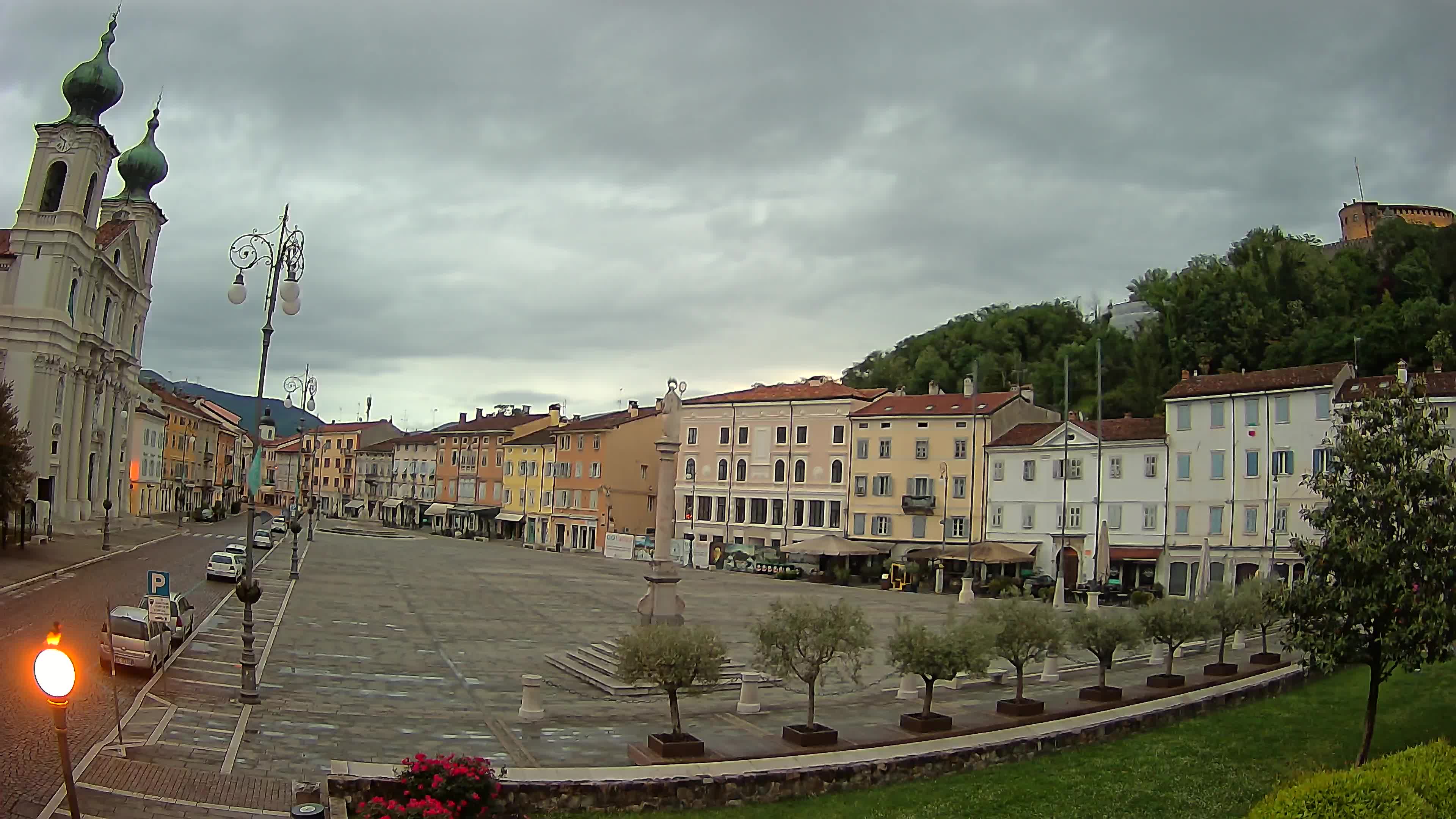 Webcam Gorizia Vittoria square – Church of st. Ignazio