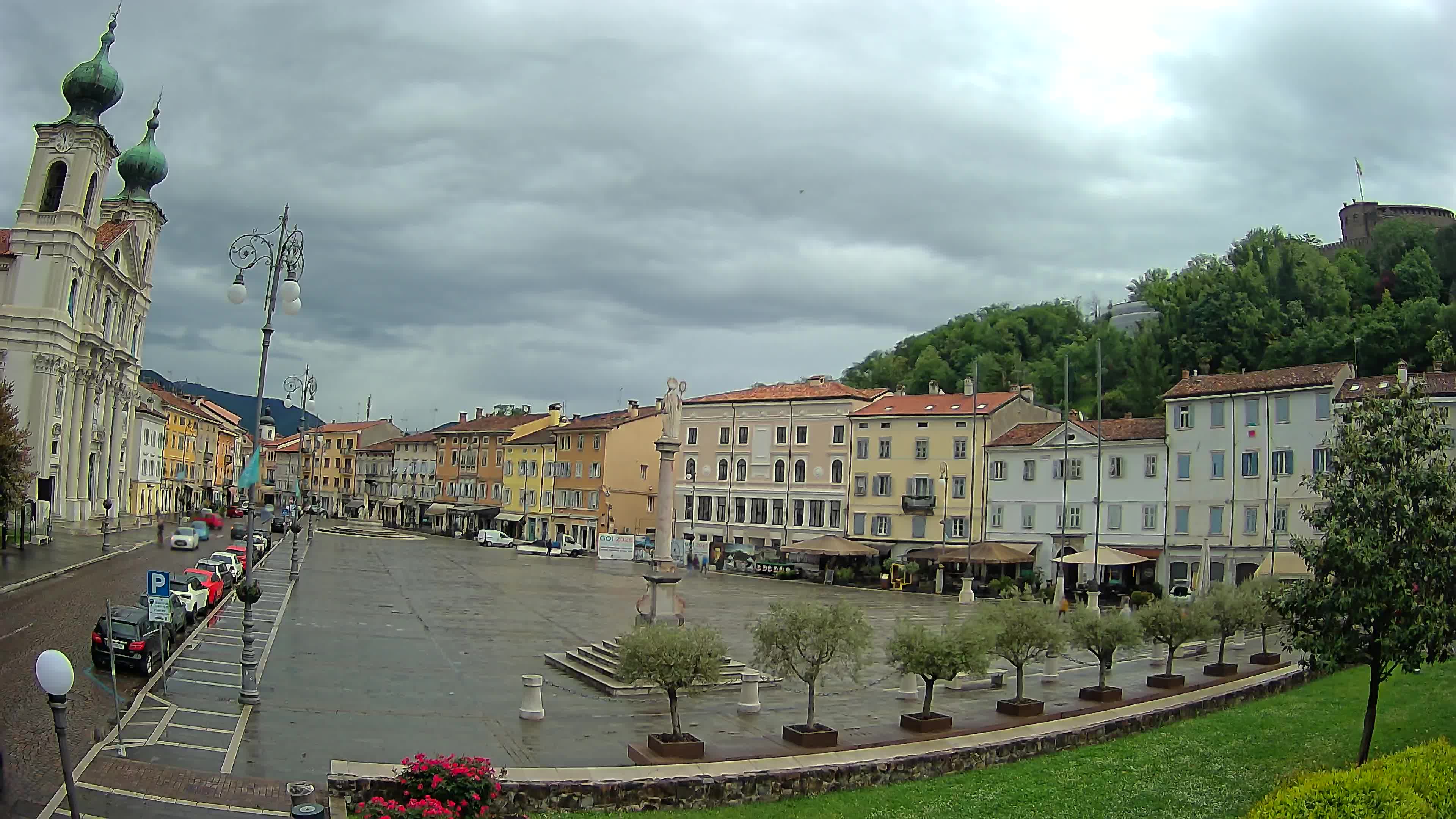 Webcam Gorizia Vittoria square – Church of st. Ignazio