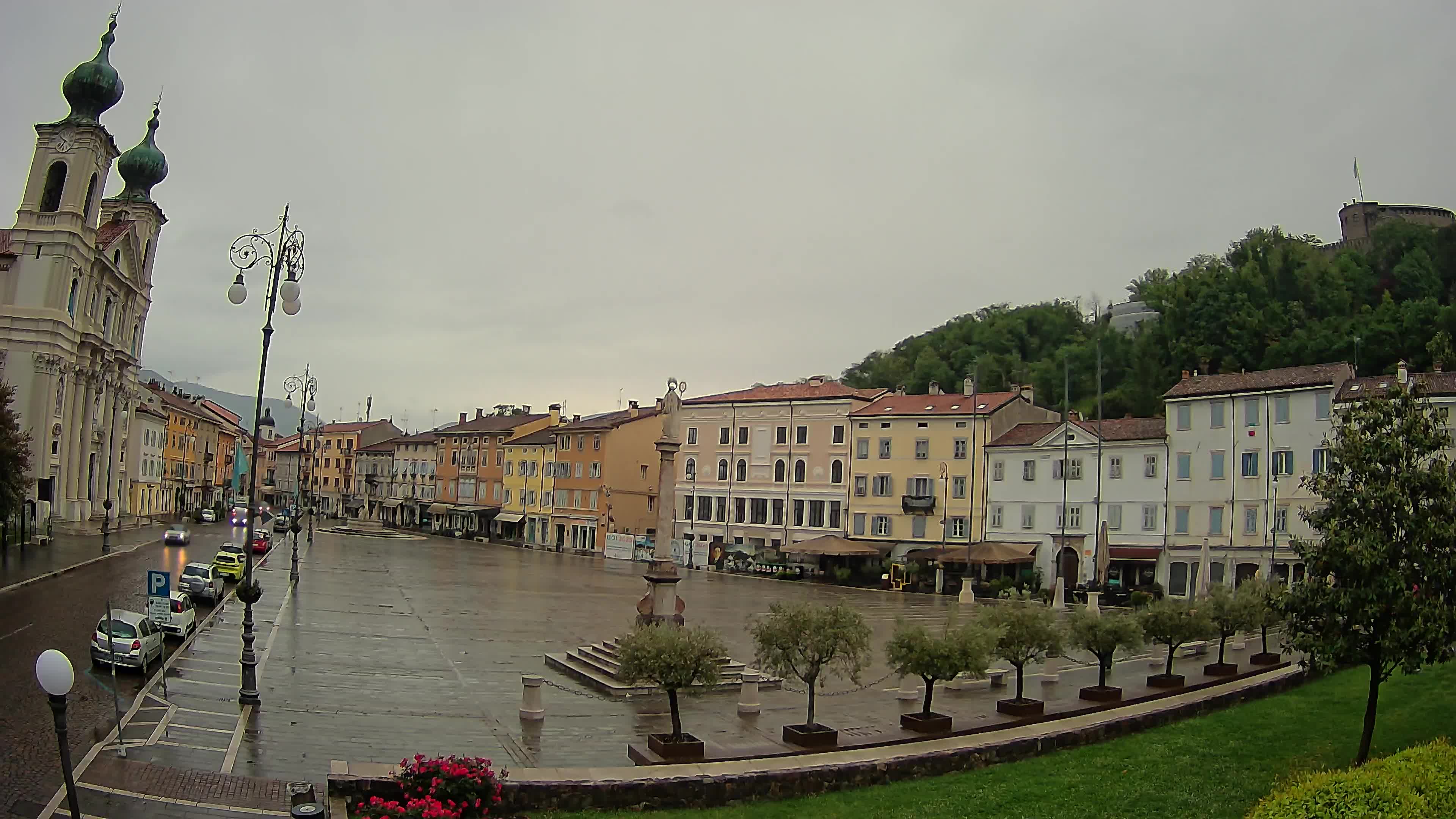 Webcam Gorizia Vittoria square – Church of st. Ignazio