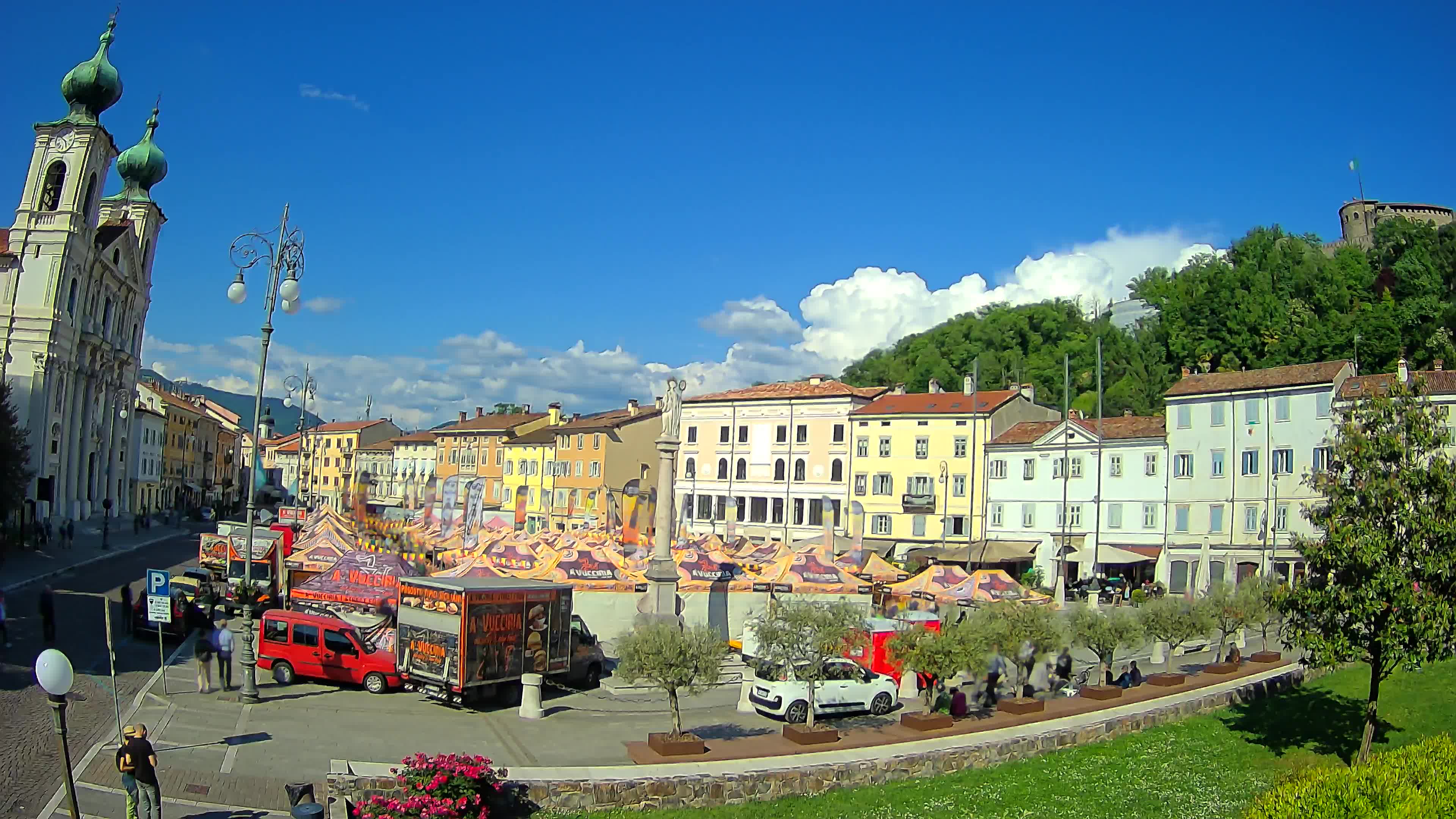 Webcam Gorizia Vittoria square – Church of st. Ignazio