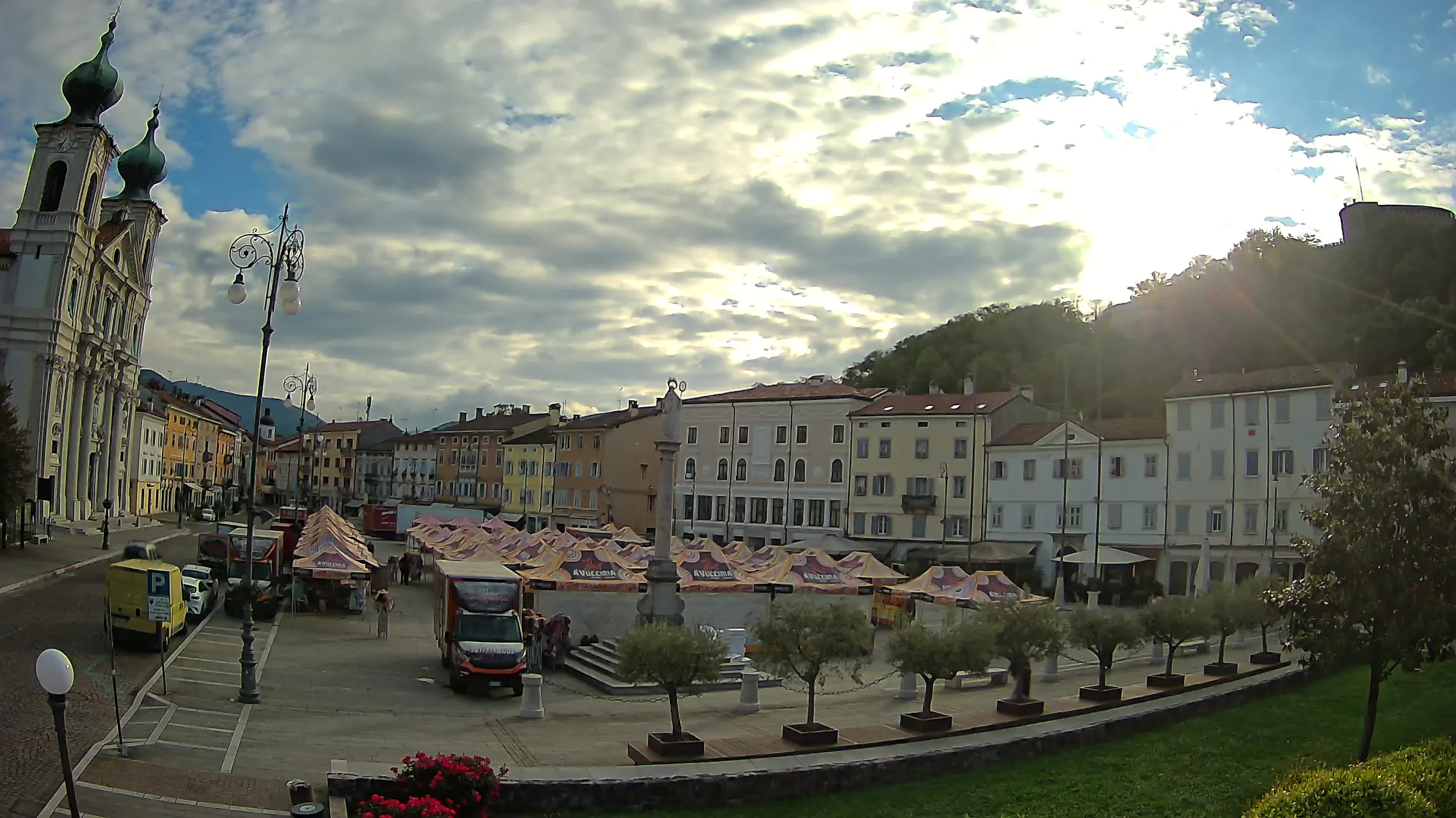 Webcam Gorizia Vittoria square – Church of st. Ignazio