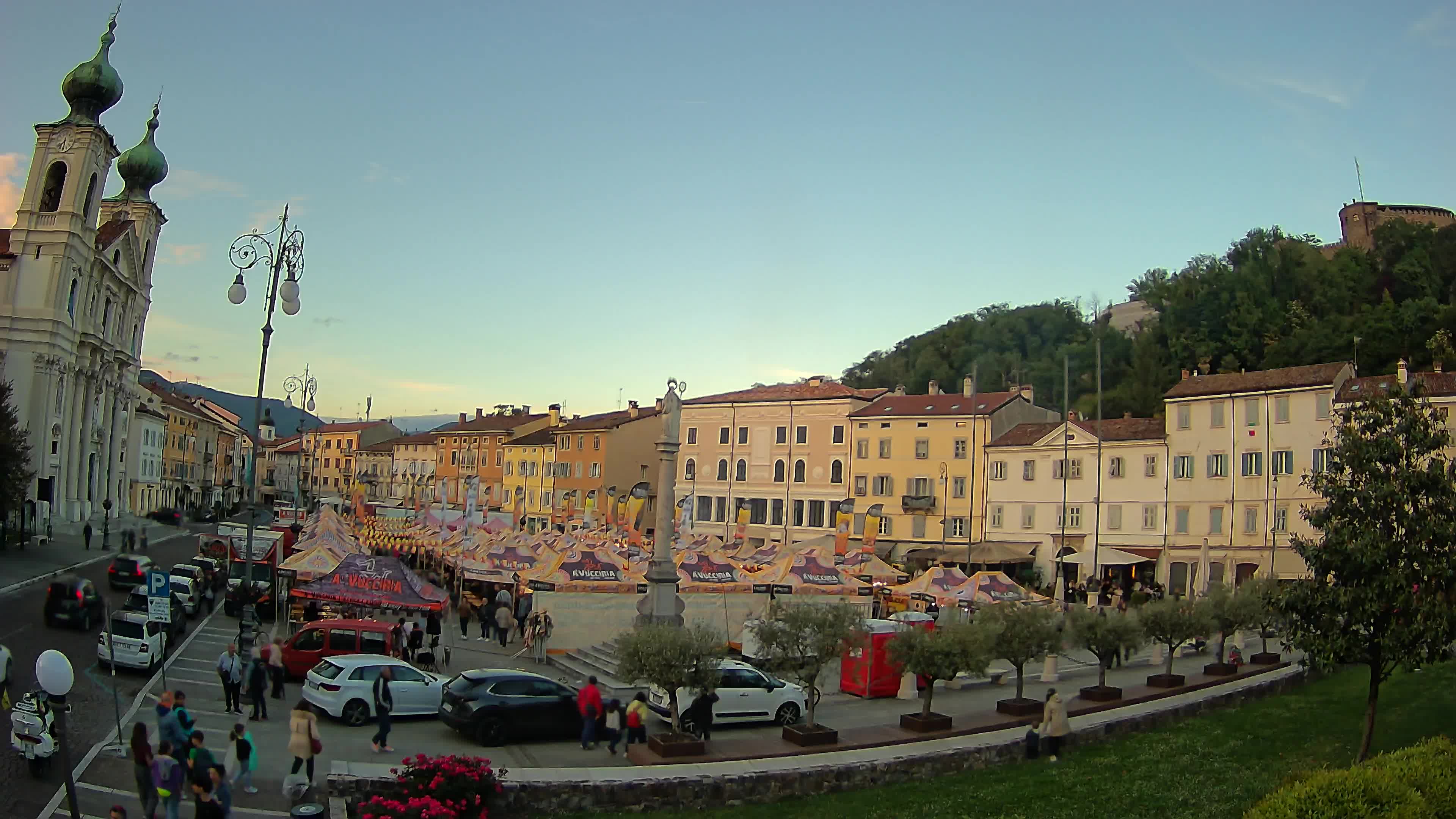 Webcam Gorizia Vittoria square – Church of st. Ignazio
