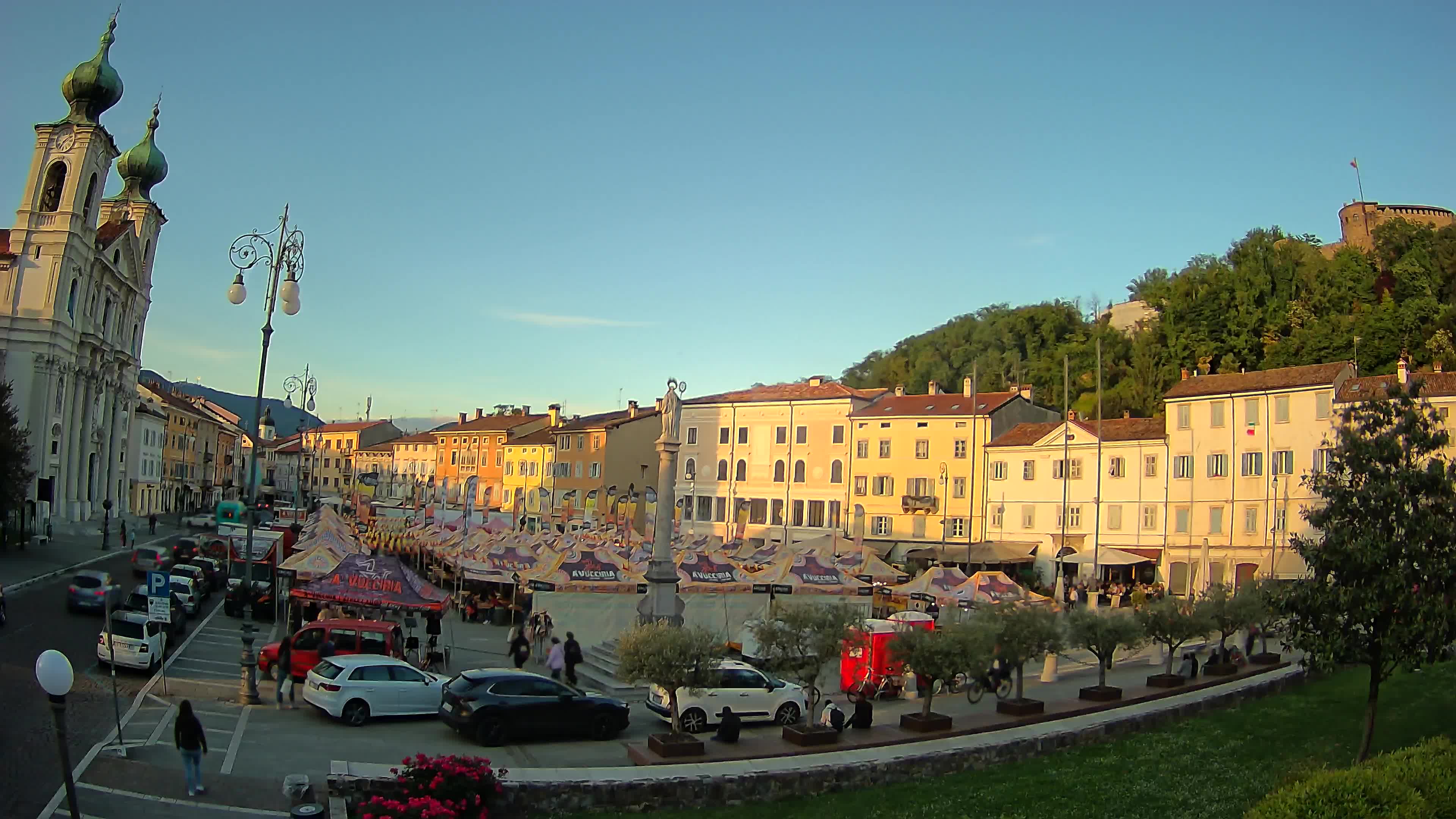 Webcam Gorizia Vittoria square – Church of st. Ignazio