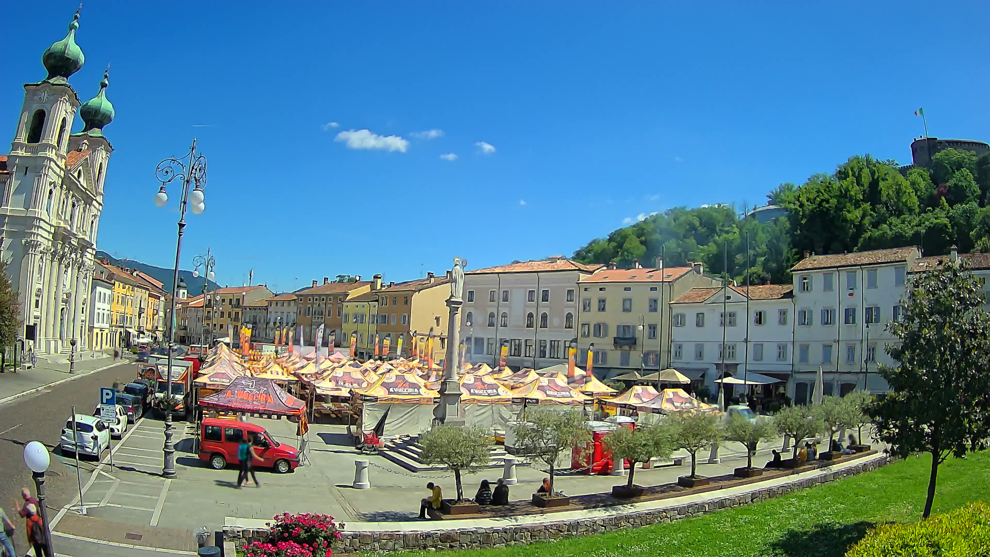 Webcam Gorizia Vittoria square – Church of st. Ignazio