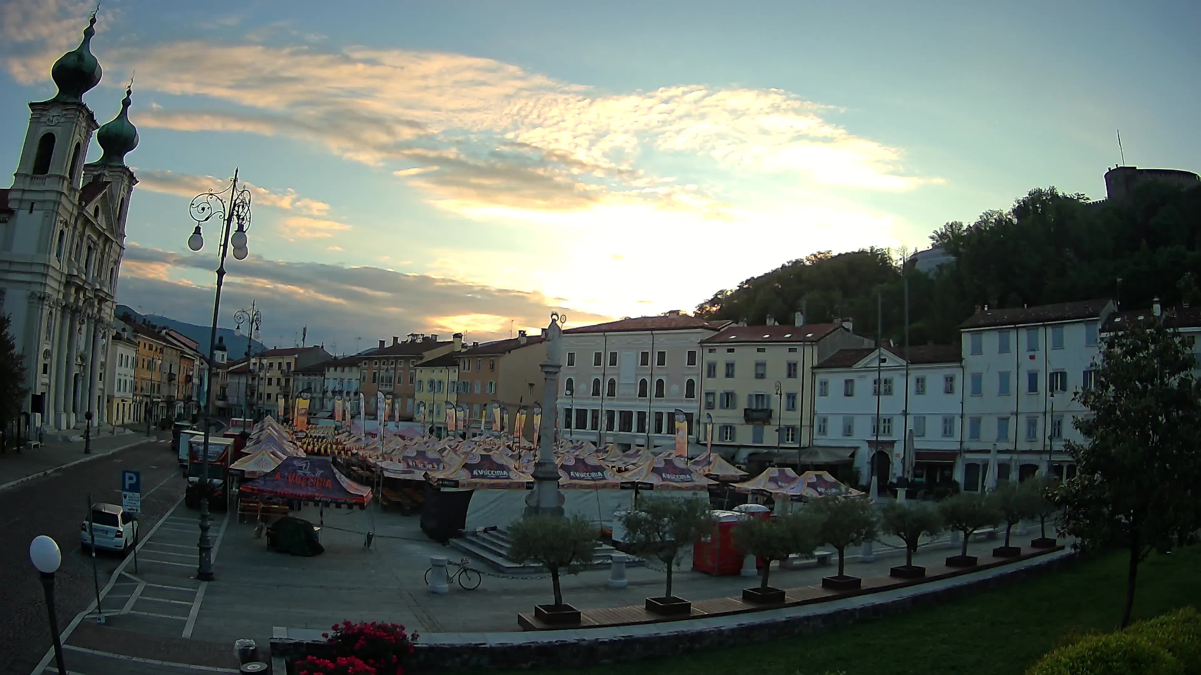 Webcam Gorizia Vittoria square – Church of st. Ignazio