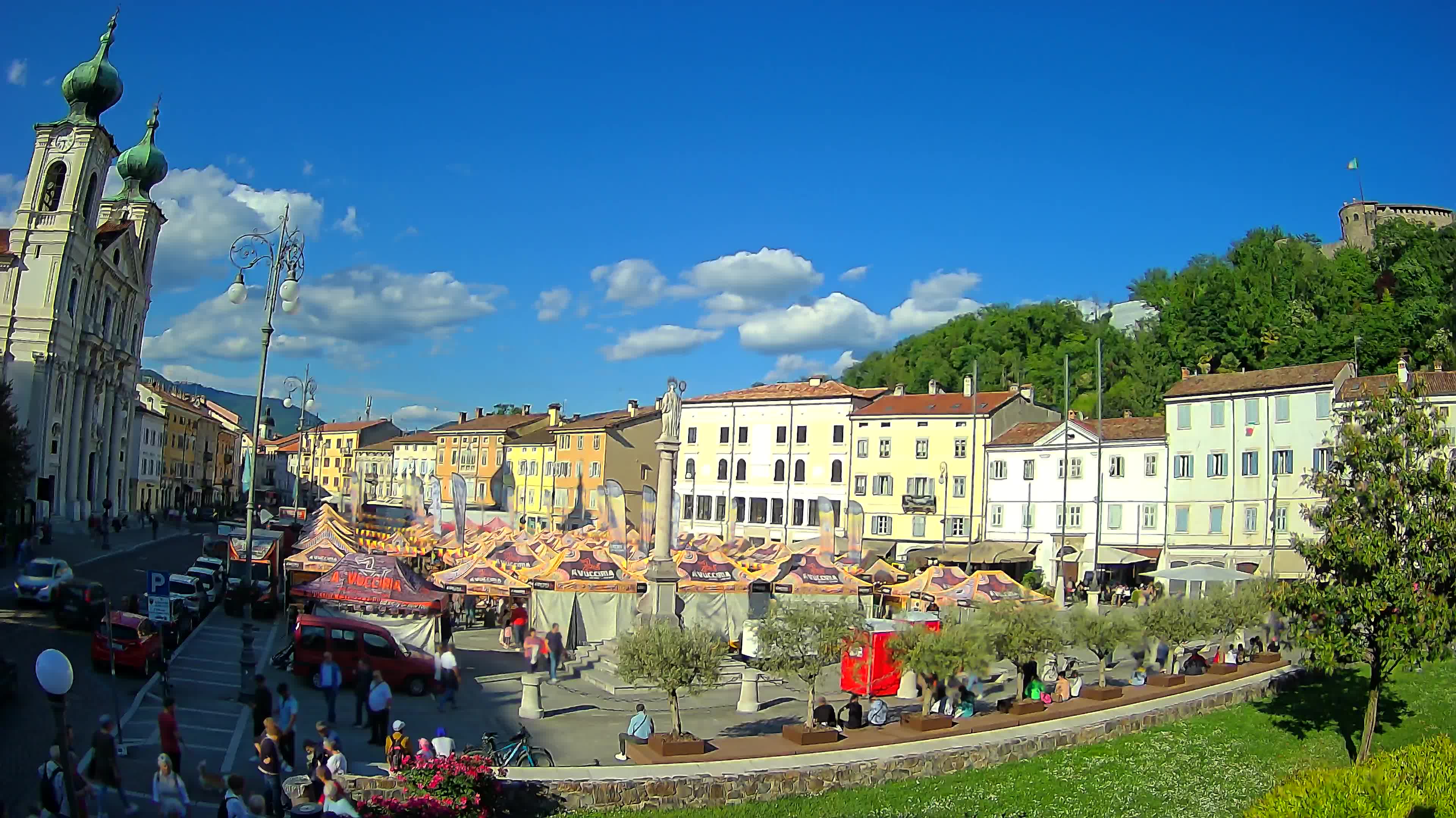 Webcam Gorizia Vittoria square – Church of st. Ignazio