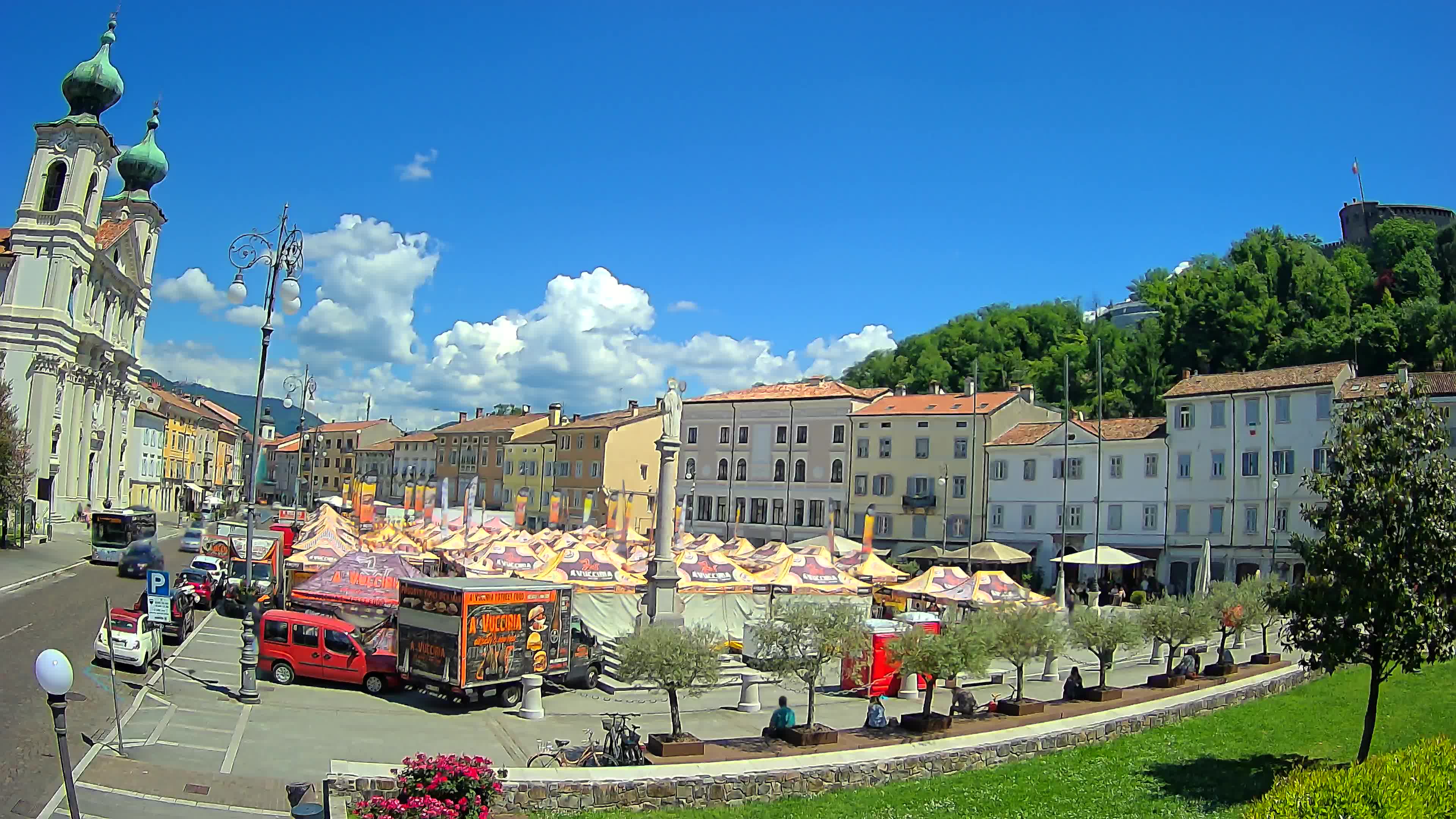 Webcam Gorizia Vittoria square – Church of st. Ignazio