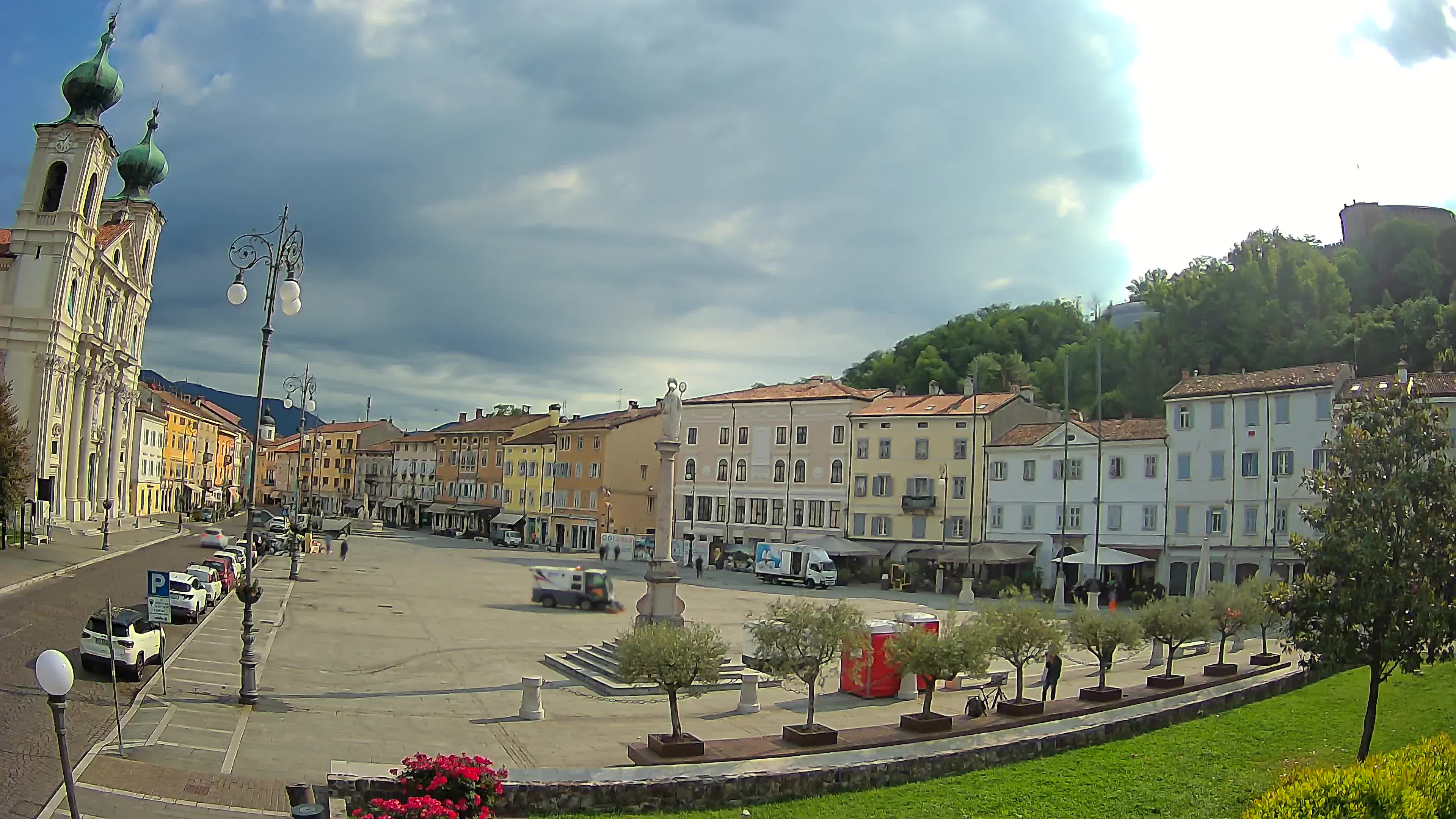 Webcam Gorizia Vittoria square – Church of st. Ignazio