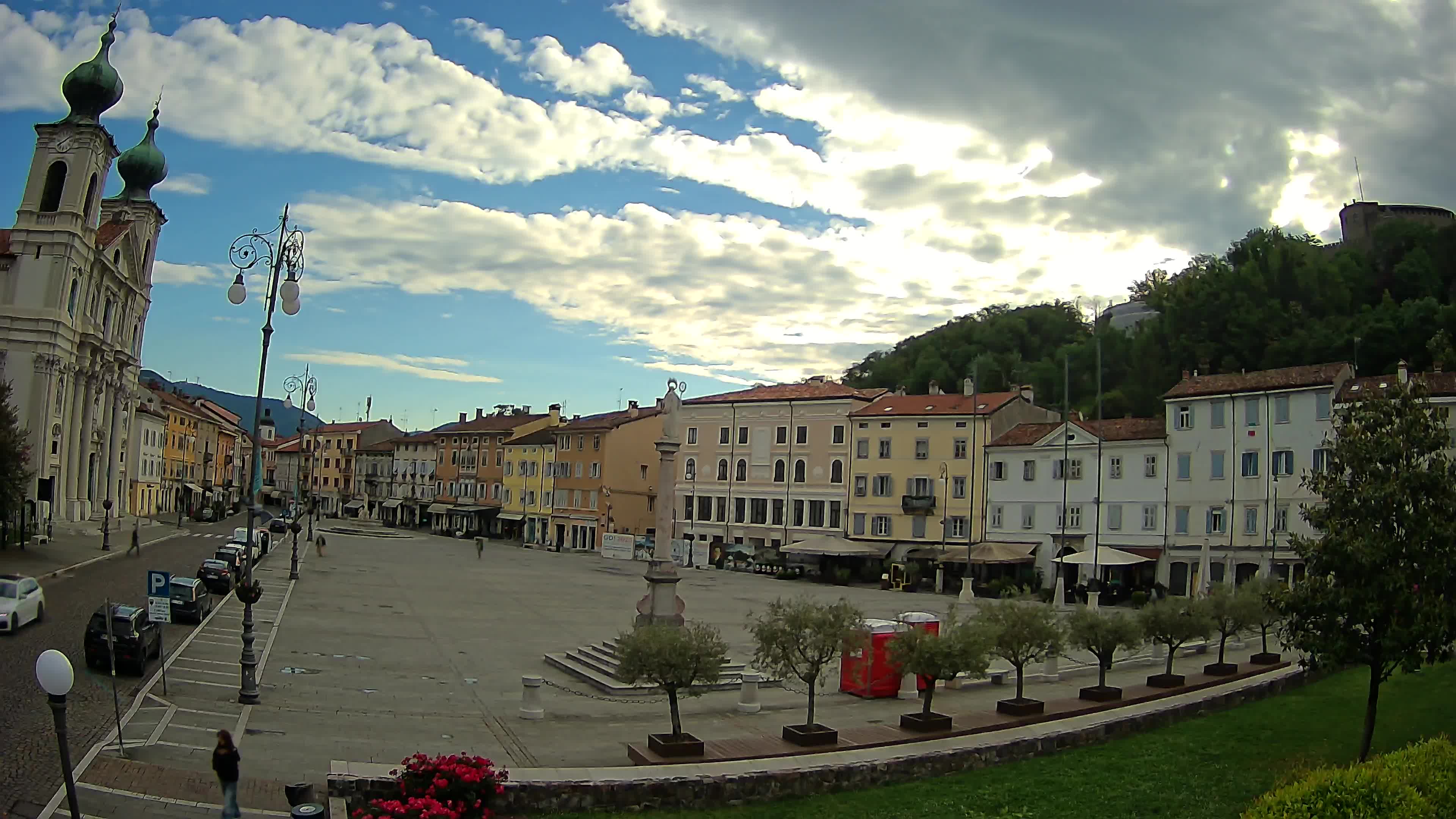 Gorizia – Plaza Vittoria – iglesia de San Pedro. Ignacio