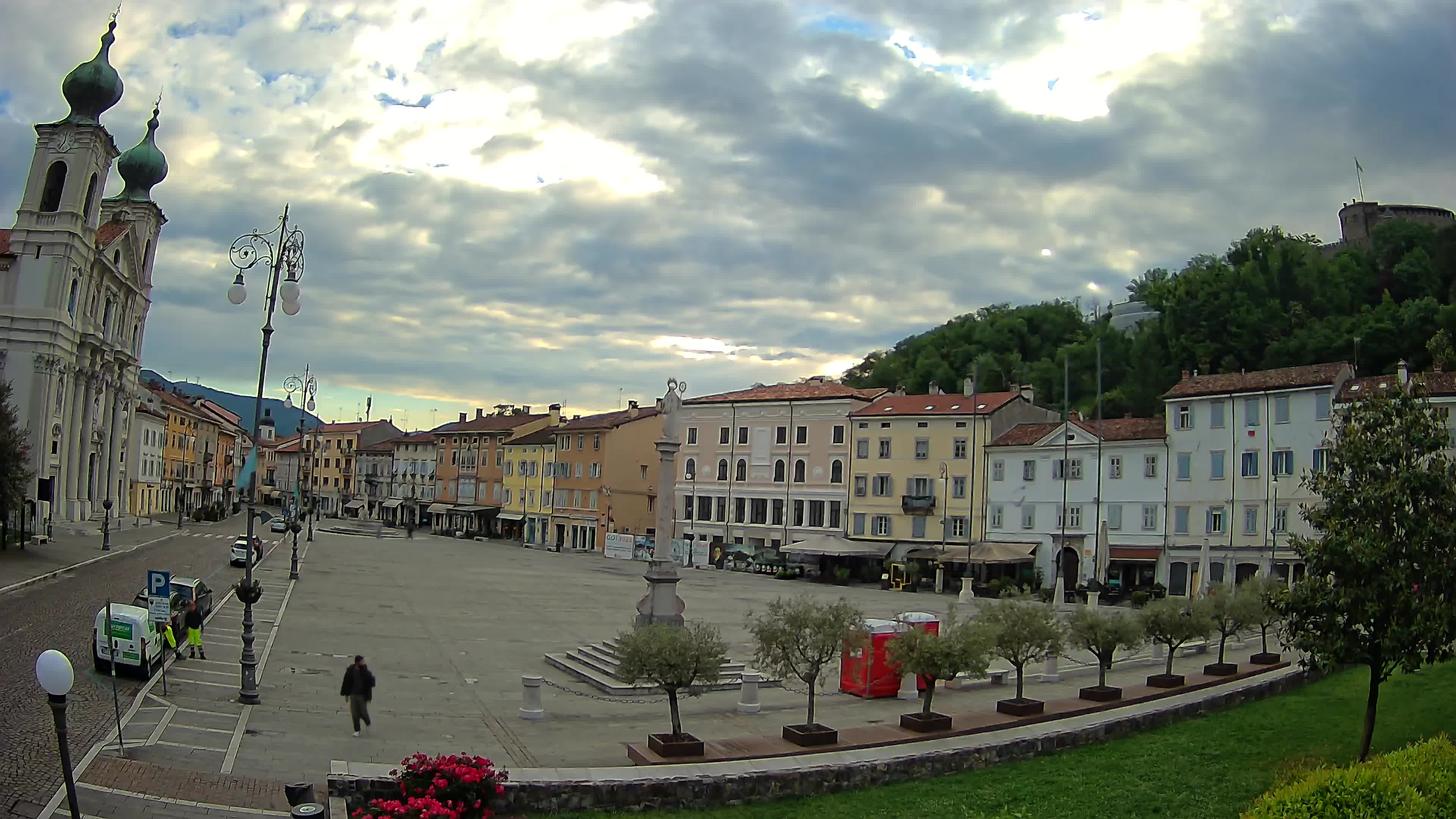 Webcam Gorizia Vittoria square – Church of st. Ignazio