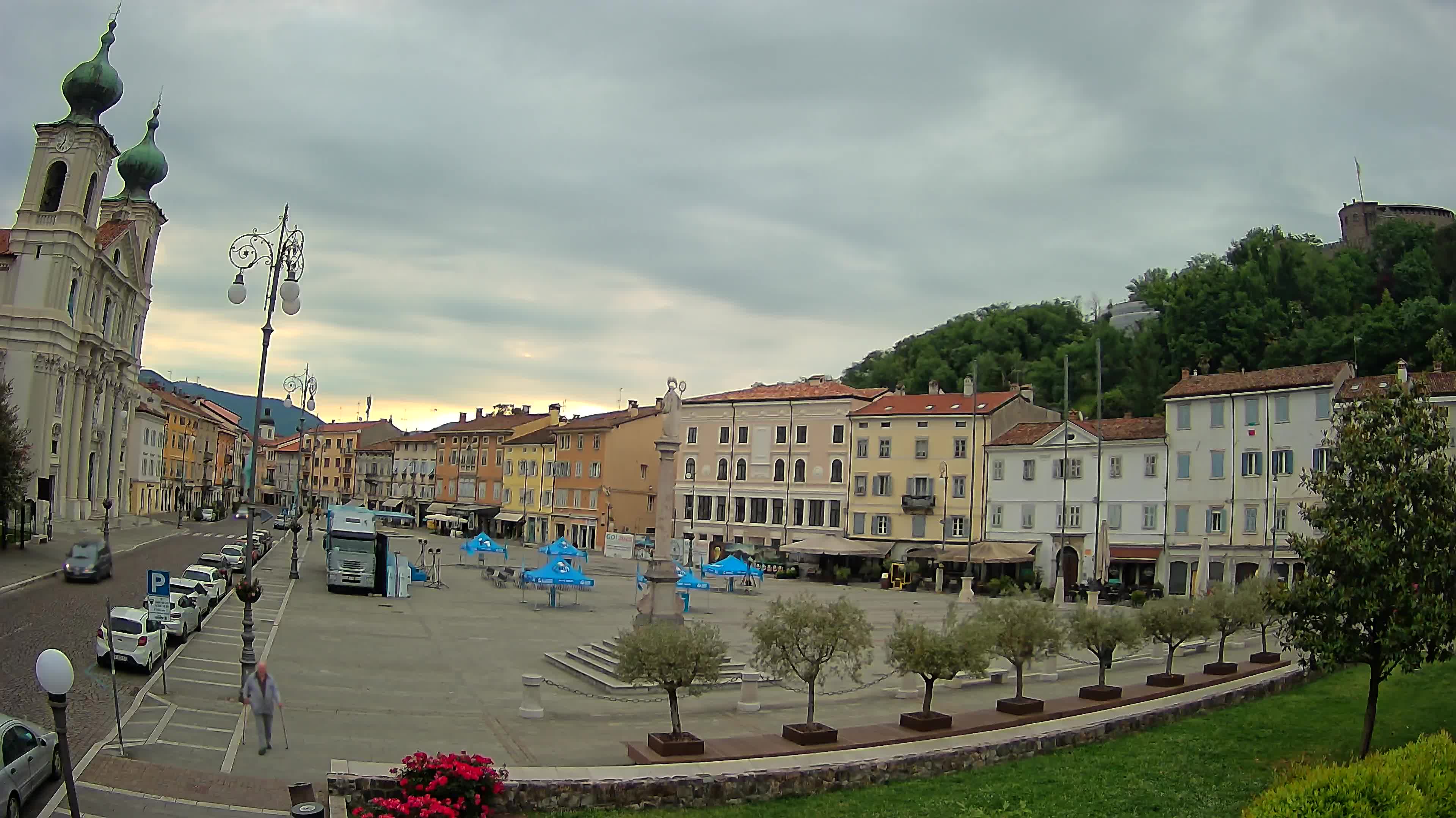 Webcam Gorizia Vittoria square – Church of st. Ignazio