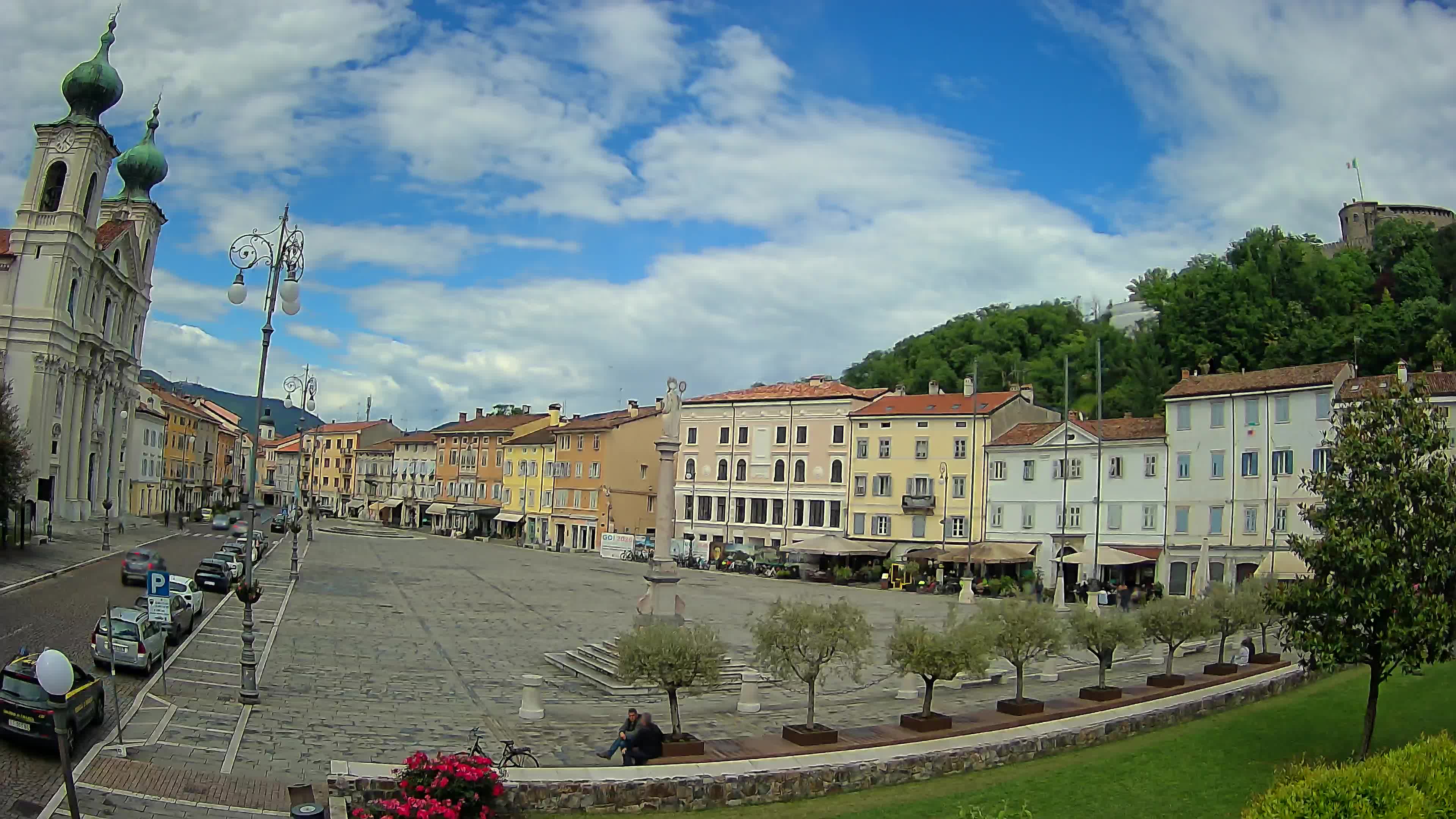 Gorizia – Plaza Vittoria – iglesia de San Pedro. Ignacio