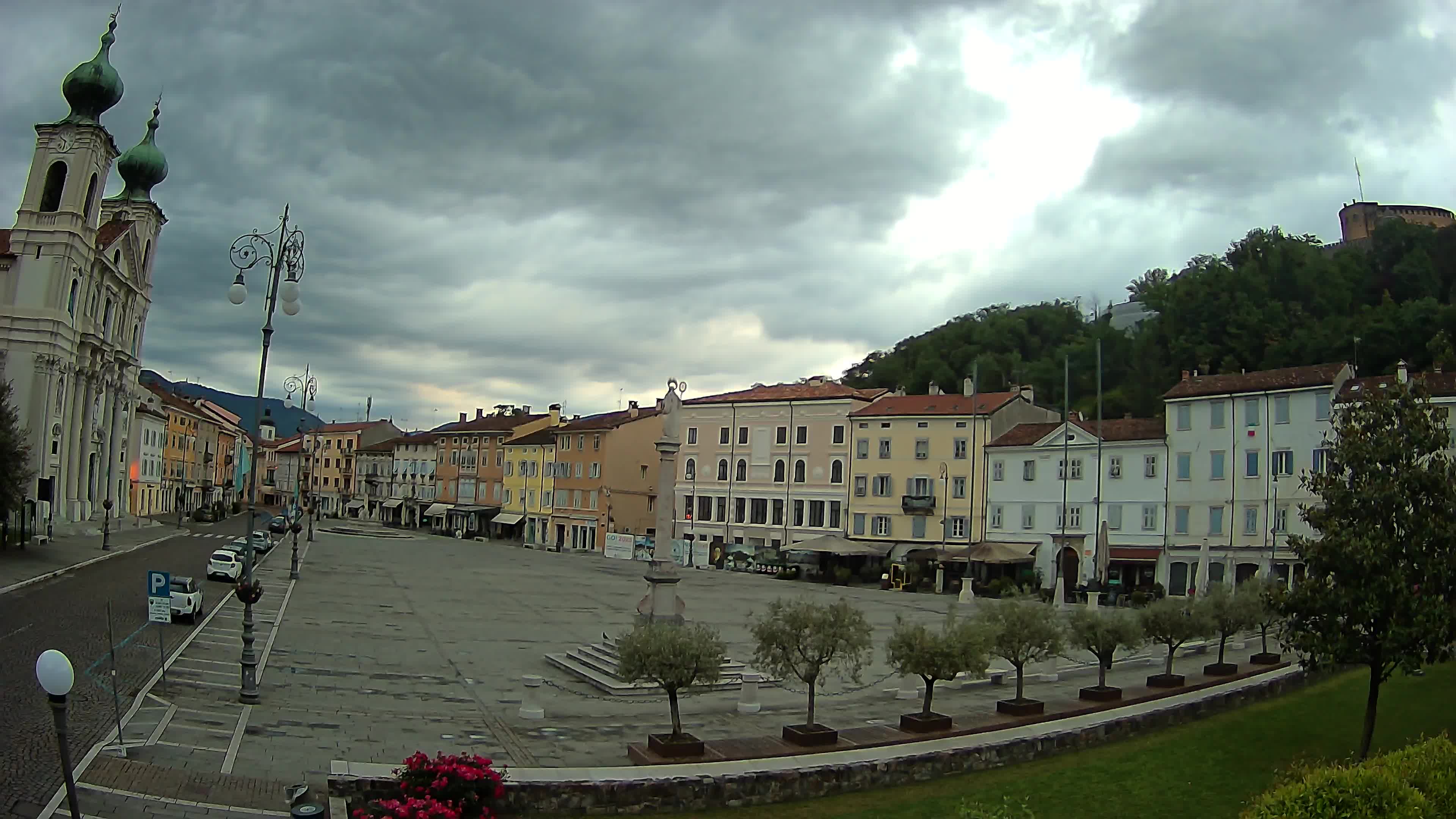 Webcam Gorizia Vittoria square – Church of st. Ignazio