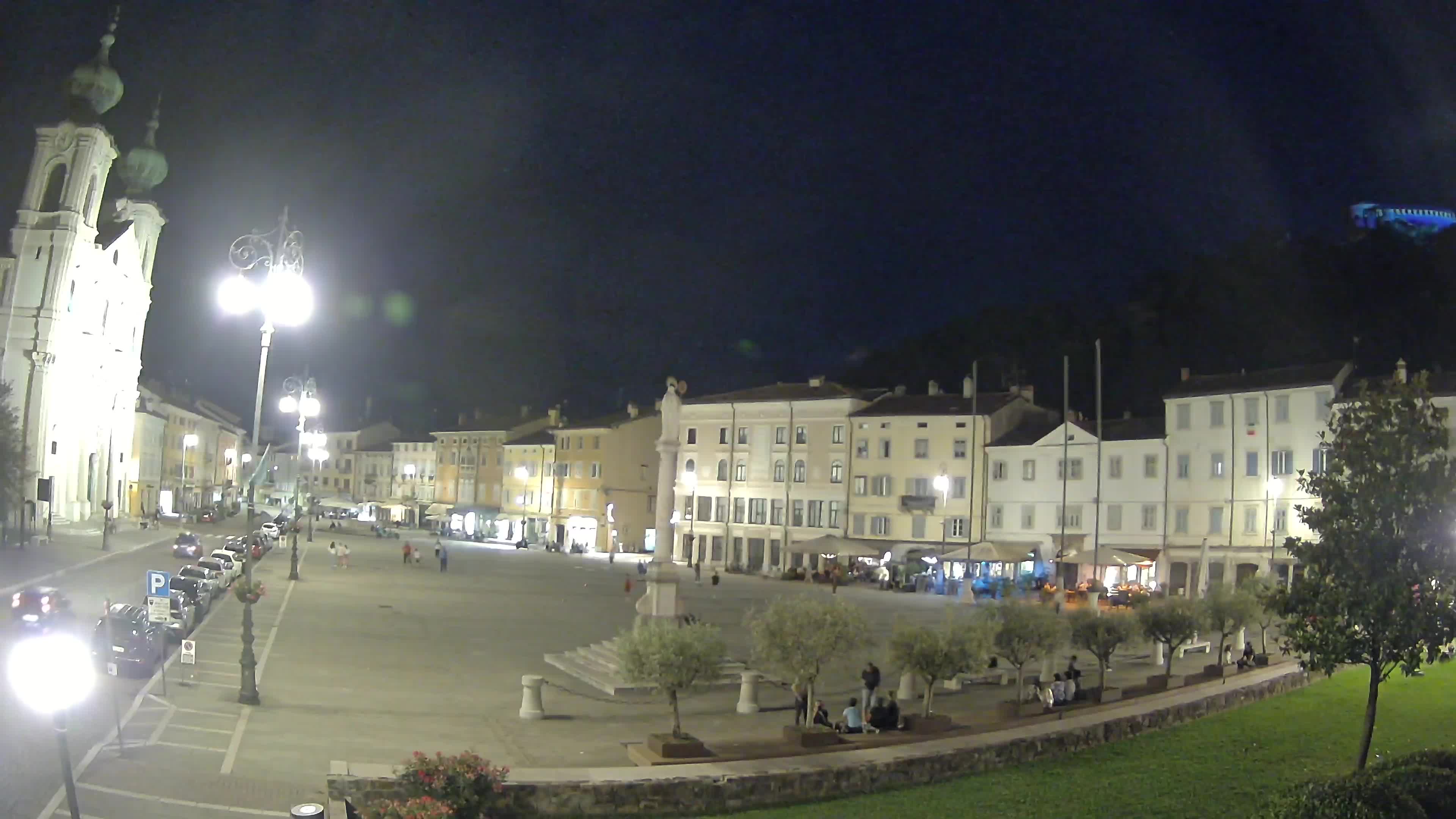 Gorizia Piazza della Vittoria e chiesa di S. Ignazio