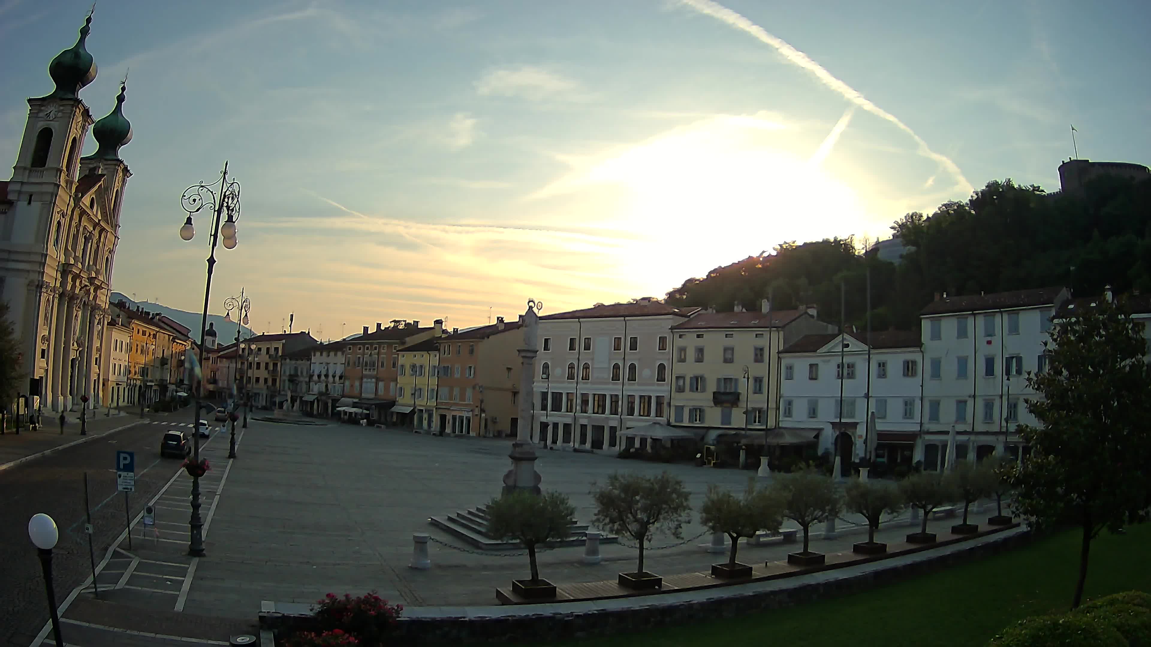 Gorizia – Plaza Vittoria – iglesia de San Pedro. Ignacio