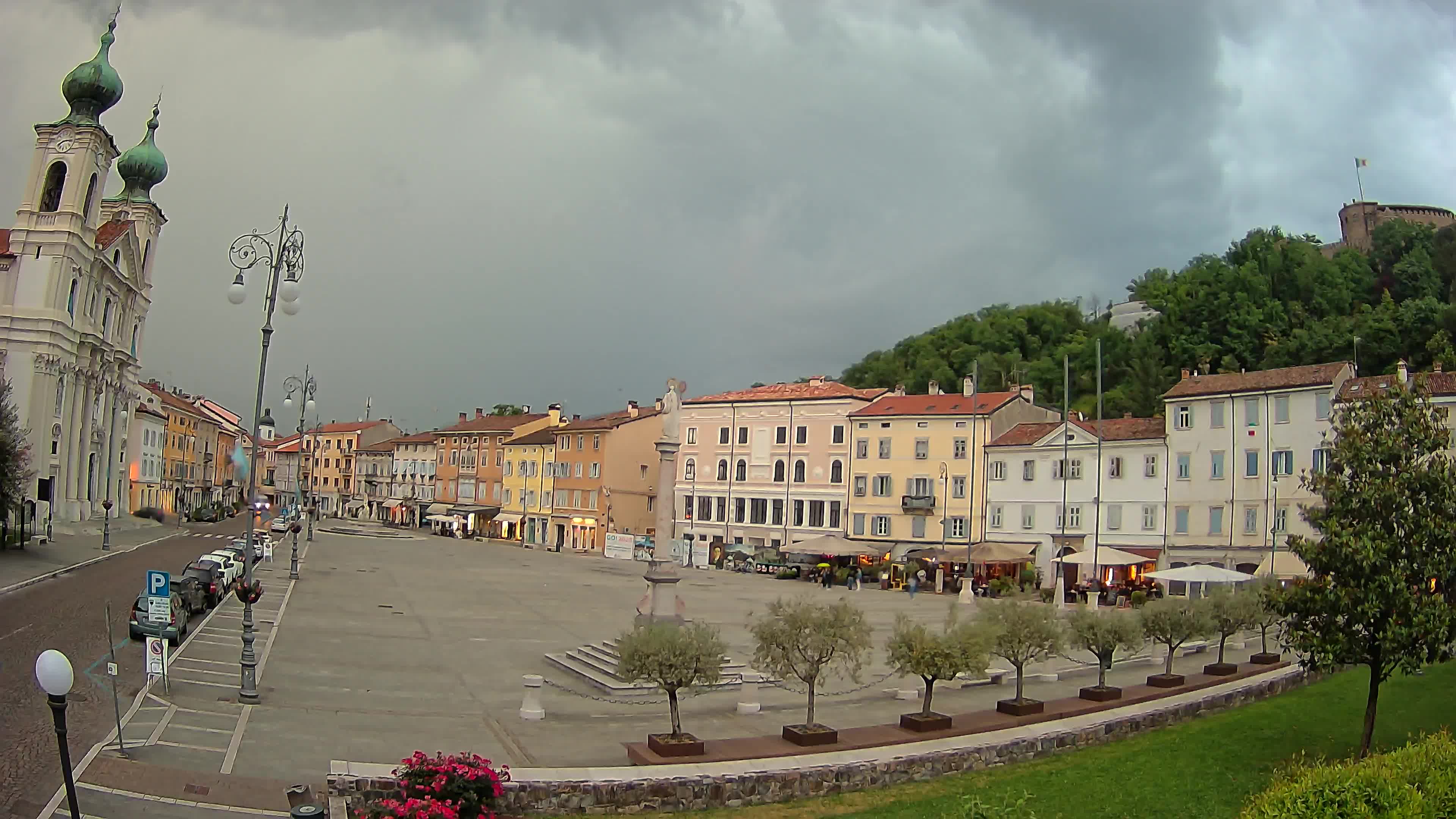 Webcam Gorizia Vittoria square – Church of st. Ignazio