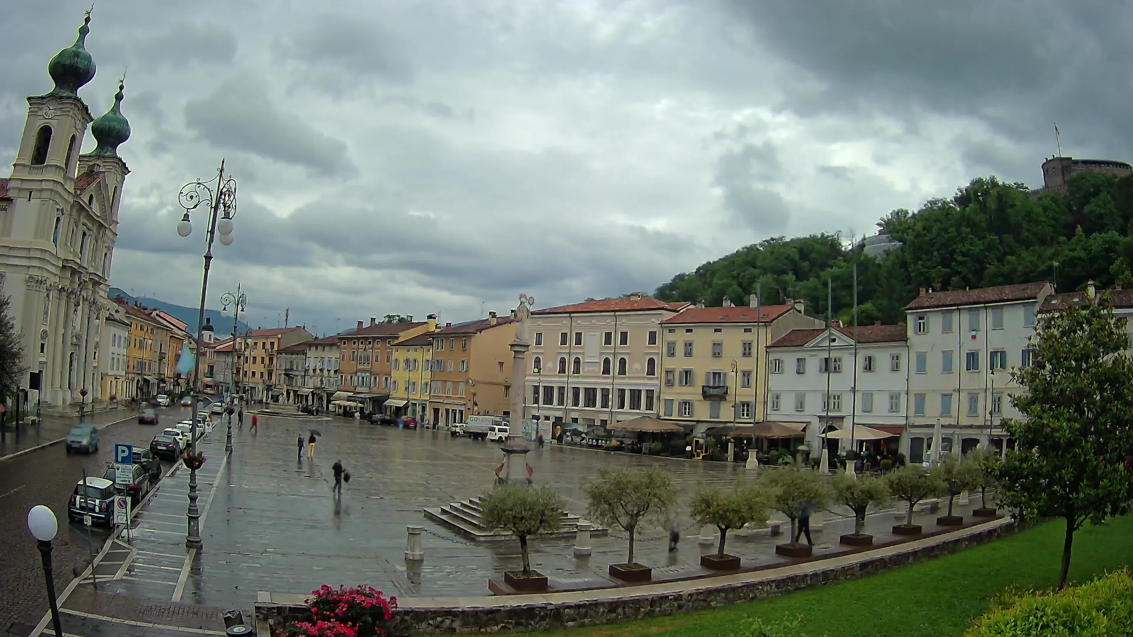 Webcam Gorizia Vittoria square – Church of st. Ignazio