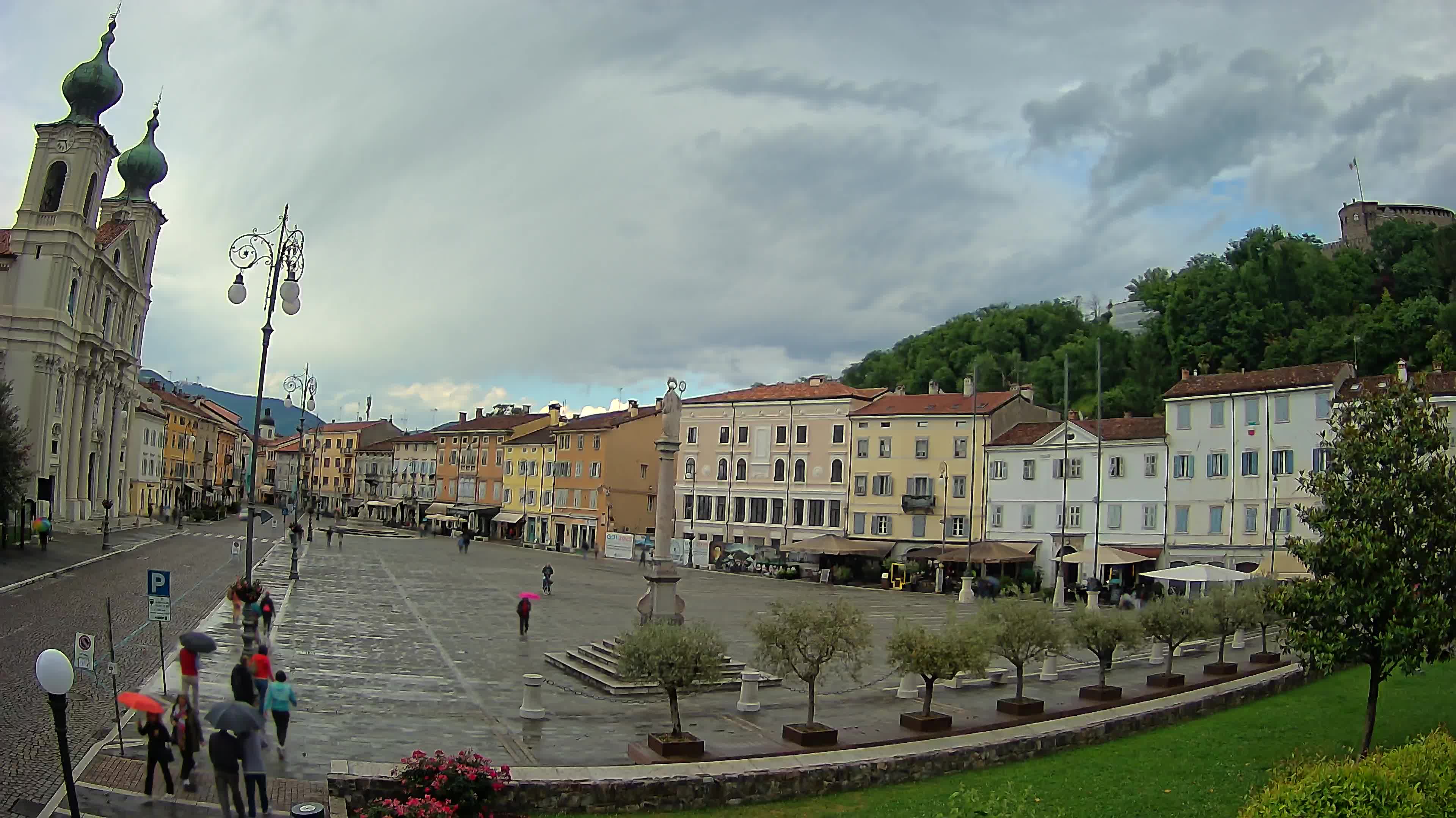 Webcam Gorizia Vittoria square – Church of st. Ignazio